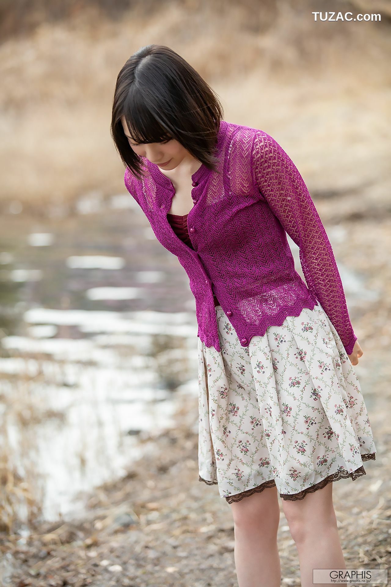 Graphis_鈴村 あいり『 Days of Love 』 Summer Special 写真集[74P]