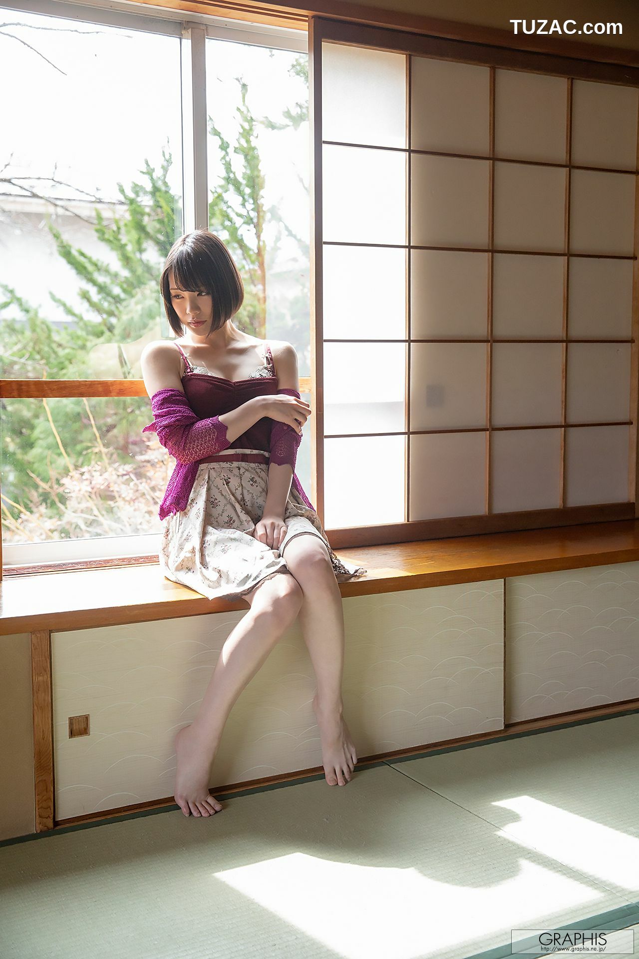 Graphis_鈴村 あいり『 Days of Love 』 Summer Special 写真集[74P]