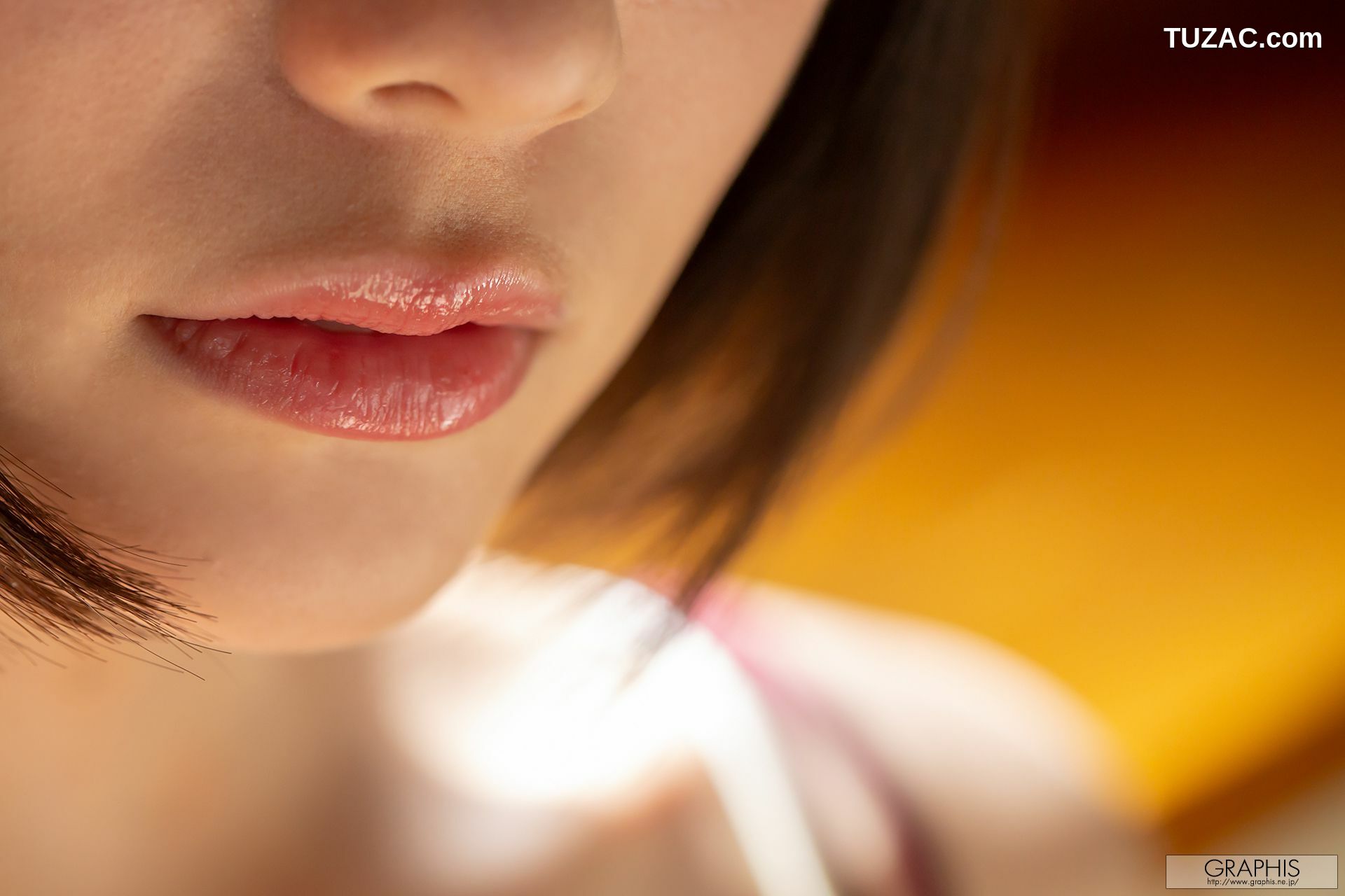 Graphis_鈴村 あいり『 Days of Love 』 Summer Special 写真集[74P]