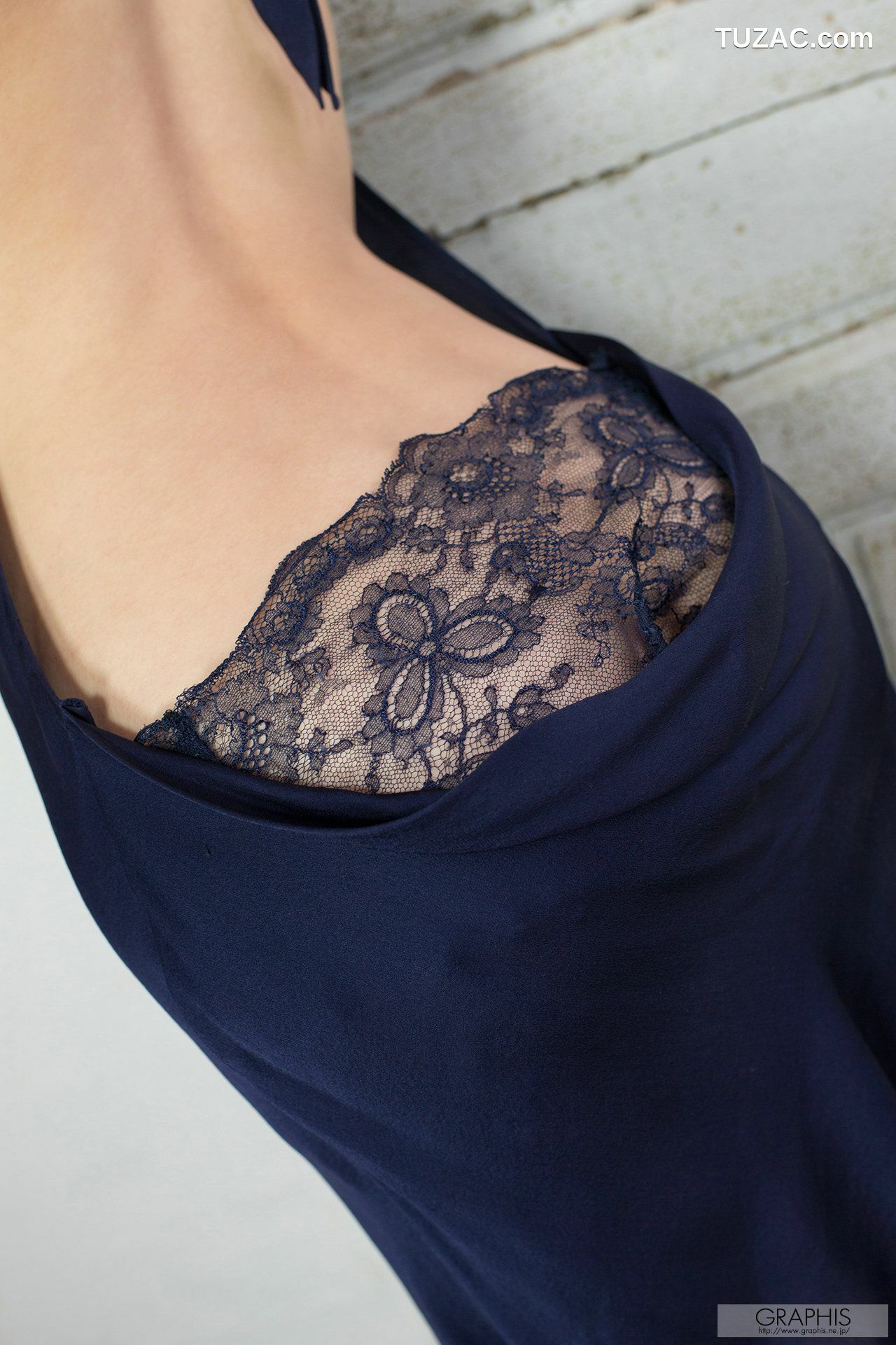 Graphis_鈴村あいり《Quietly》 Gals 写真集[27P]