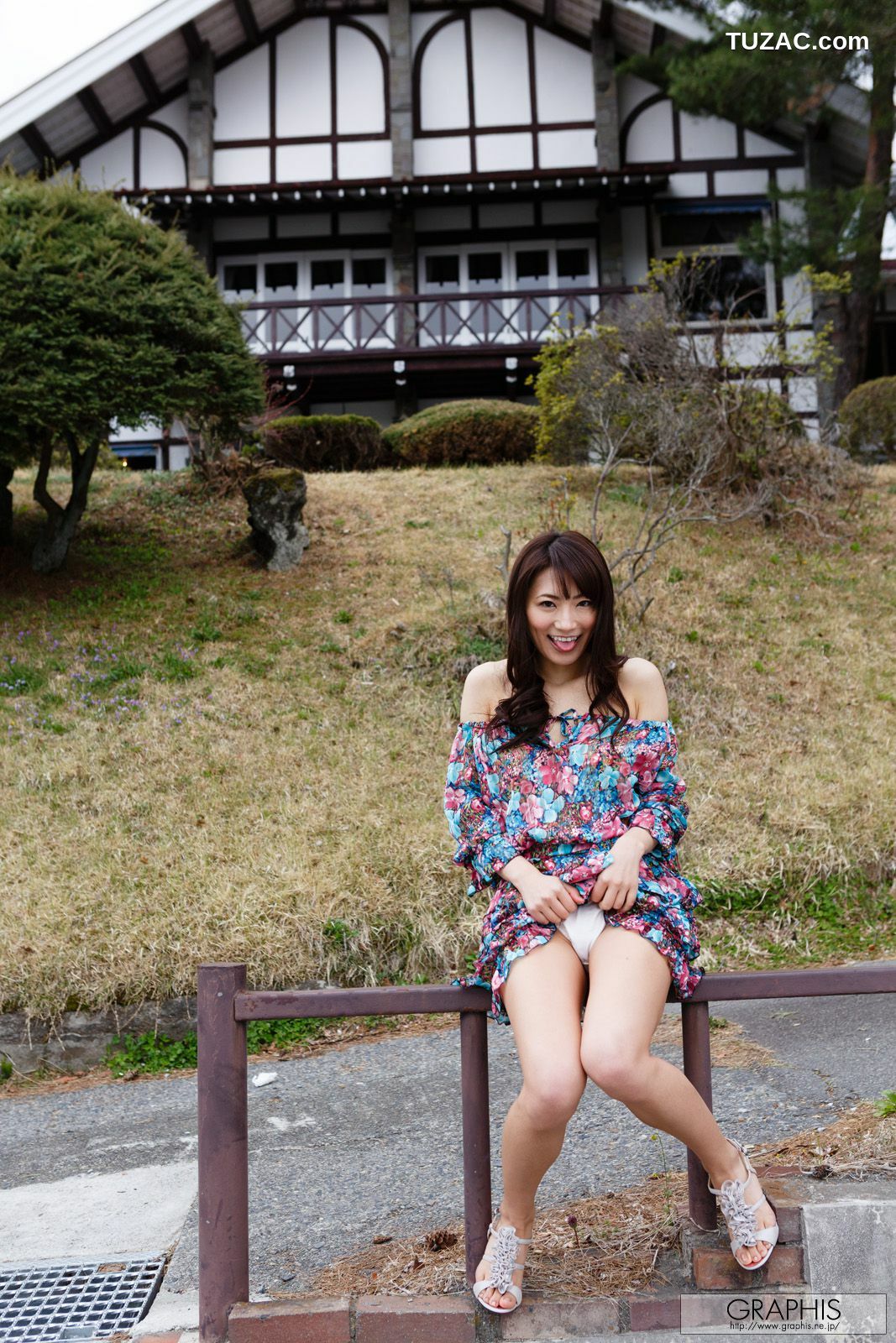 Graphis_香西咲《Footloose》 Gals 写真集[24P]