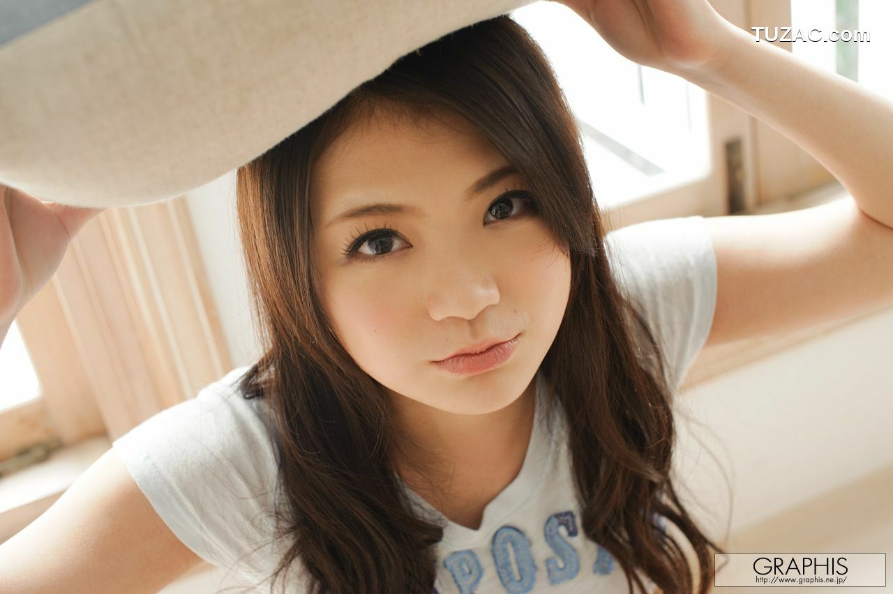 Graphis_鶴田かな《Rocket Idol》 Gals 写真集[33P]