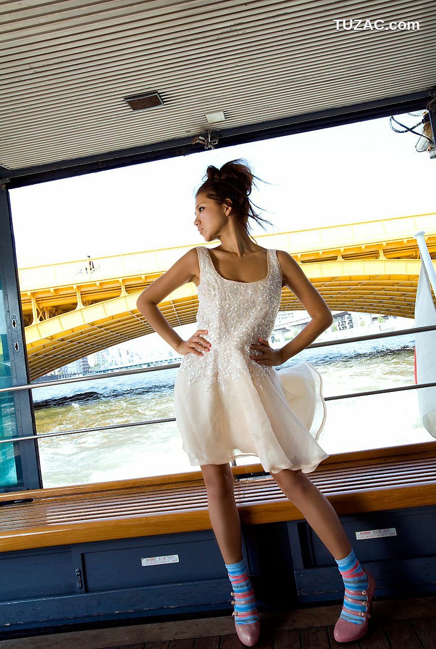 Image.tv_上原歩/上原步 Ayumi Uehara 《can&amp;#039;t take eyes off you～キミの瞳に恋してる～》 写真集[53P]