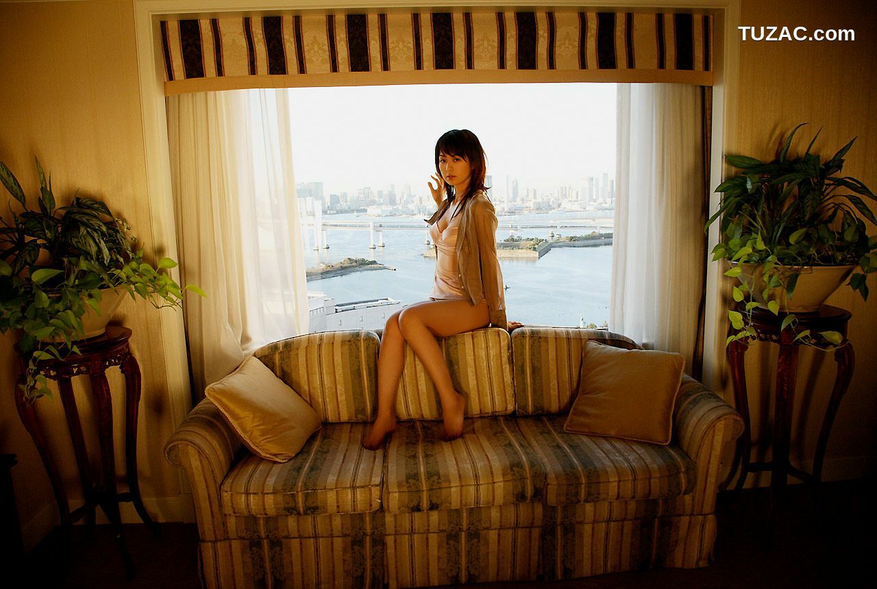 Image.tv_井川絵美 Emi Igawa 《Night out》 写真集[53P]