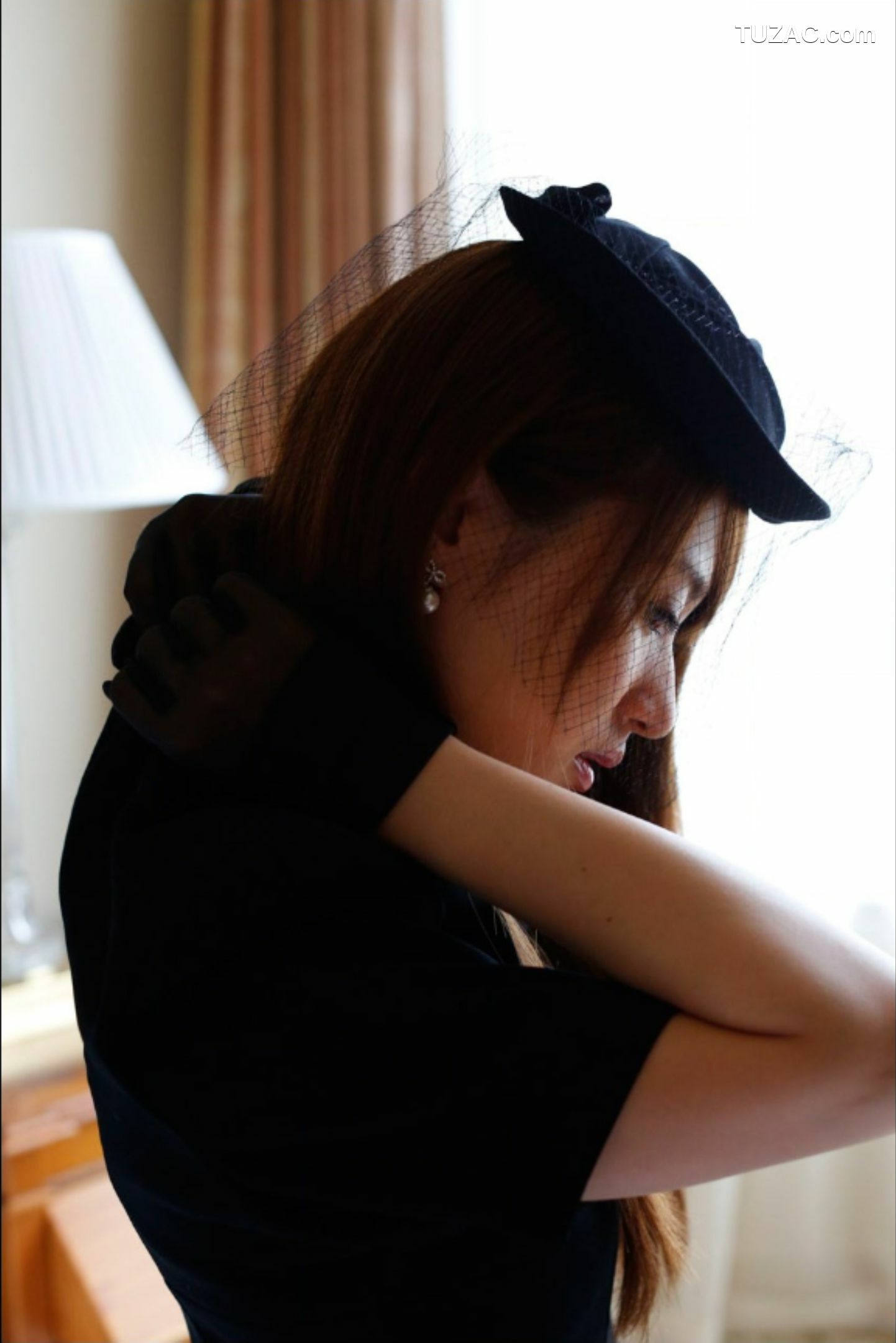 Image.tv_山口沙紀《メロウなアフタヌーン》 写真集[44P]