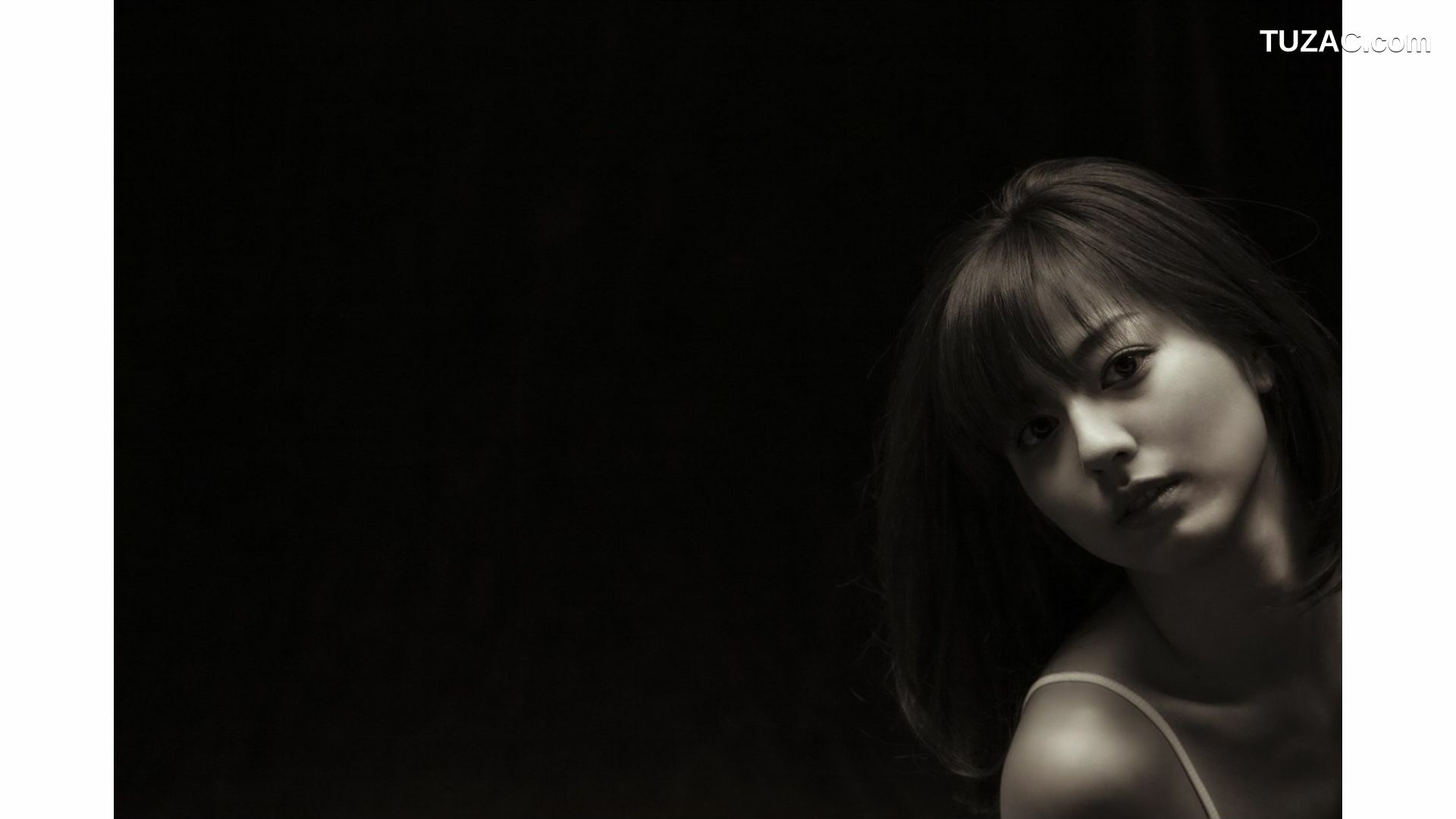 Image.tv_杉本有美《baby don&amp;#039;t cry》 写真集[34P]