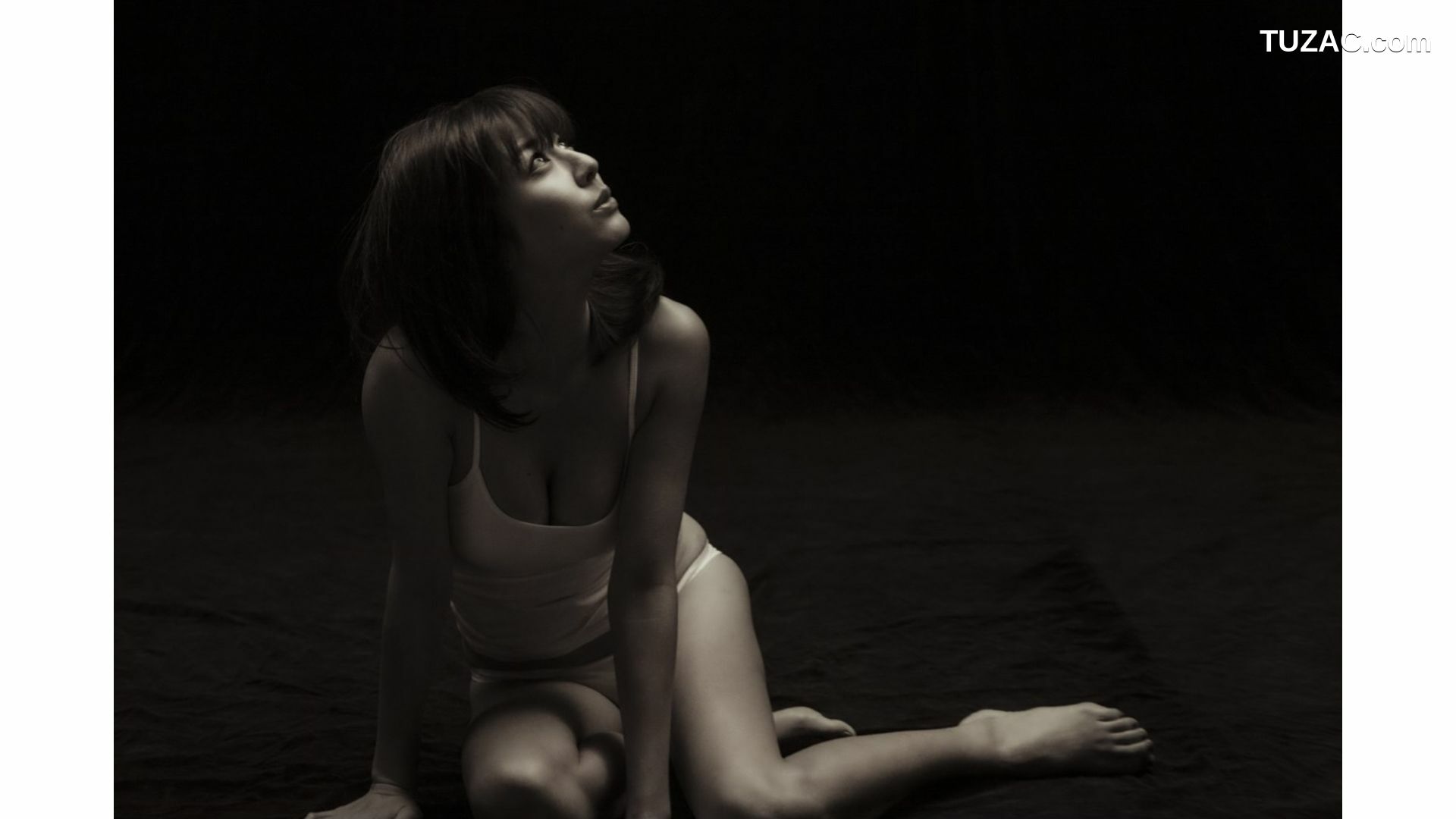 Image.tv_杉本有美《baby don&amp;#039;t cry》 写真集[34P]