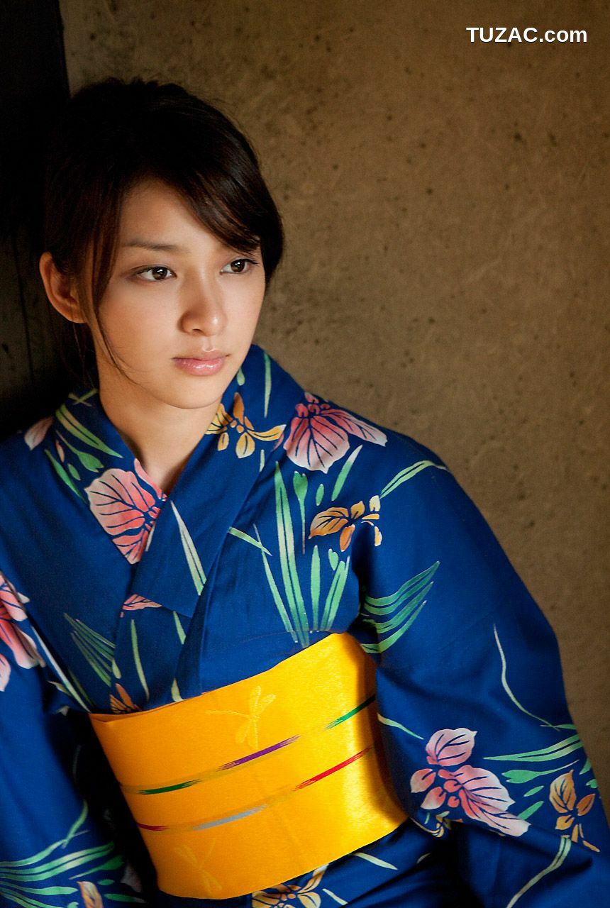 Image.tv_武井咲 Emi Takei 《Stay Gold》 写真集[30P]