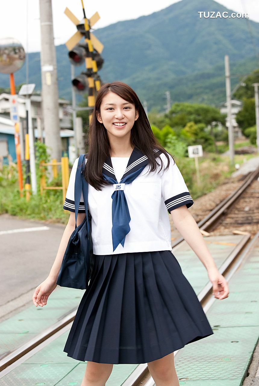Image.tv_武井咲 Emi Takei 《Stay Gold》 写真集[30P]