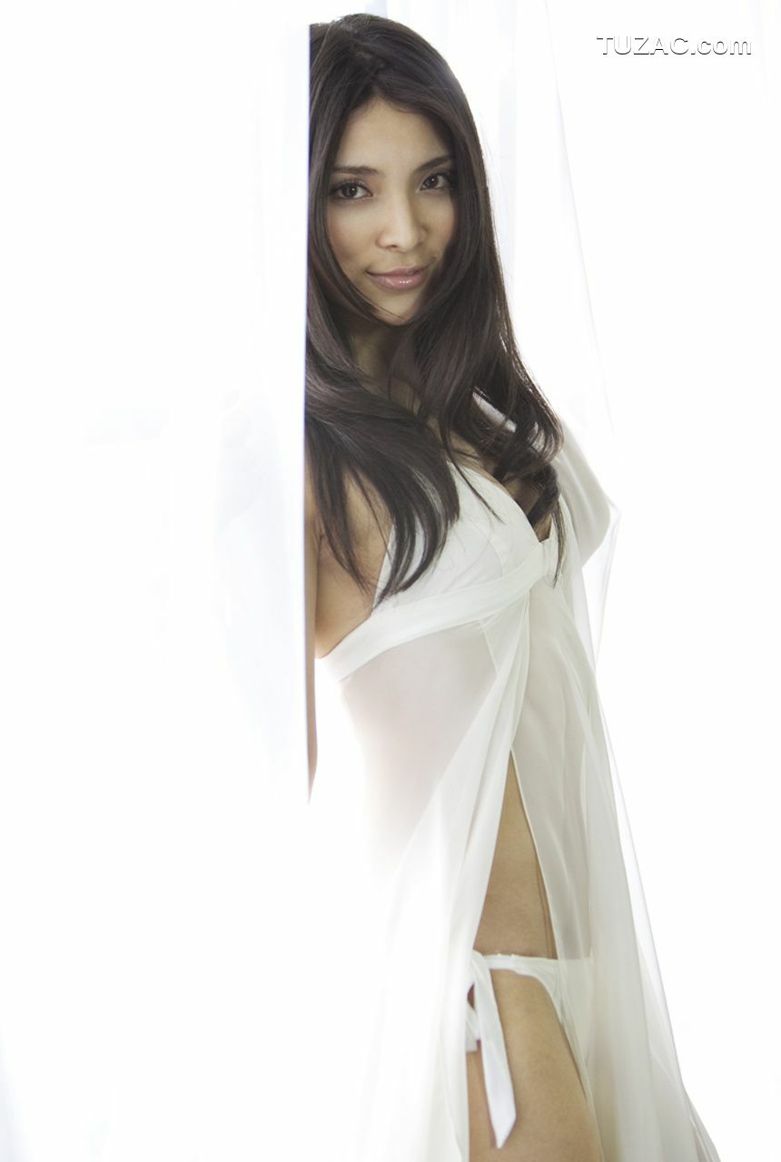 Image.tv_秋元才加《Princess Sayaka》 前編 写真集[37P]