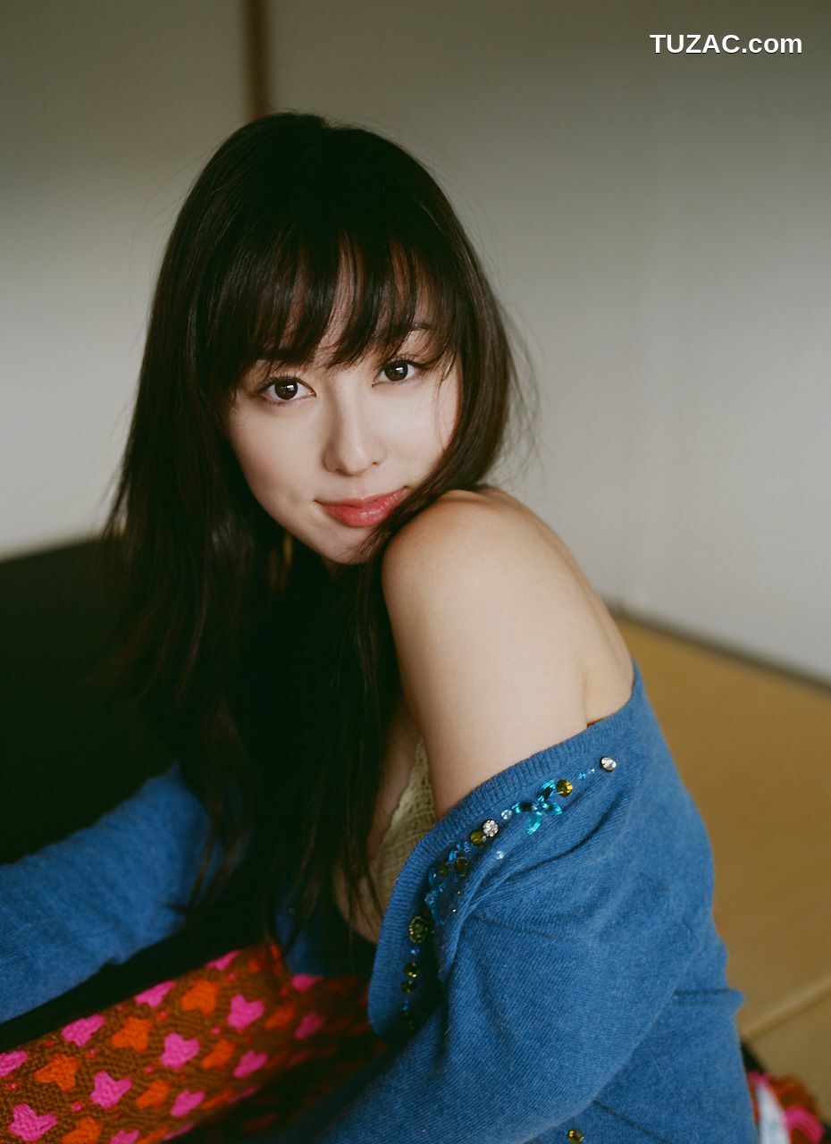 Image.tv_秋山莉奈 Rina Akiyama 《Waiting for me》 写真集[44P]