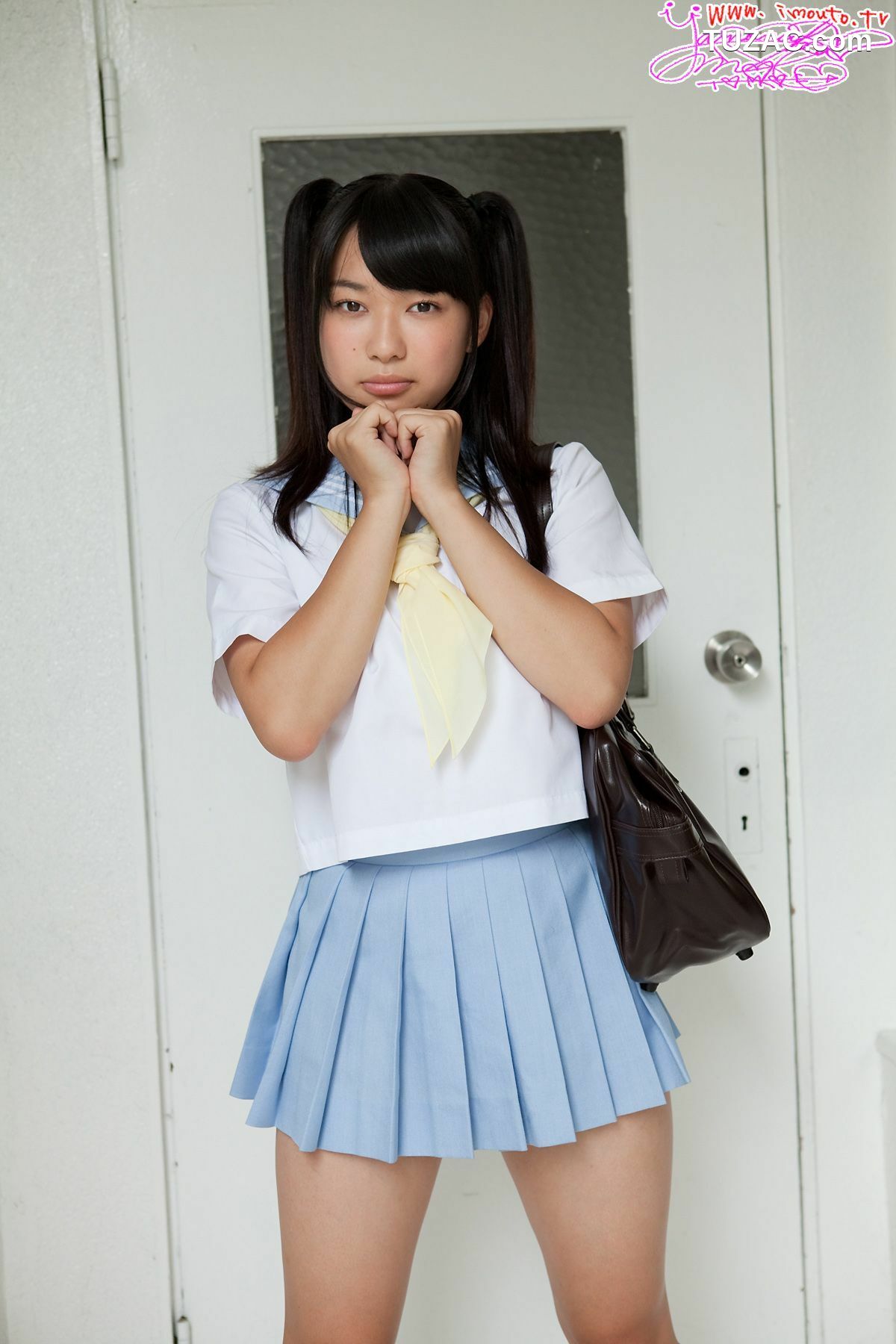 Imuto.tv_山中知惠 ~ cosplay 学生装诱惑 写真集[116P]