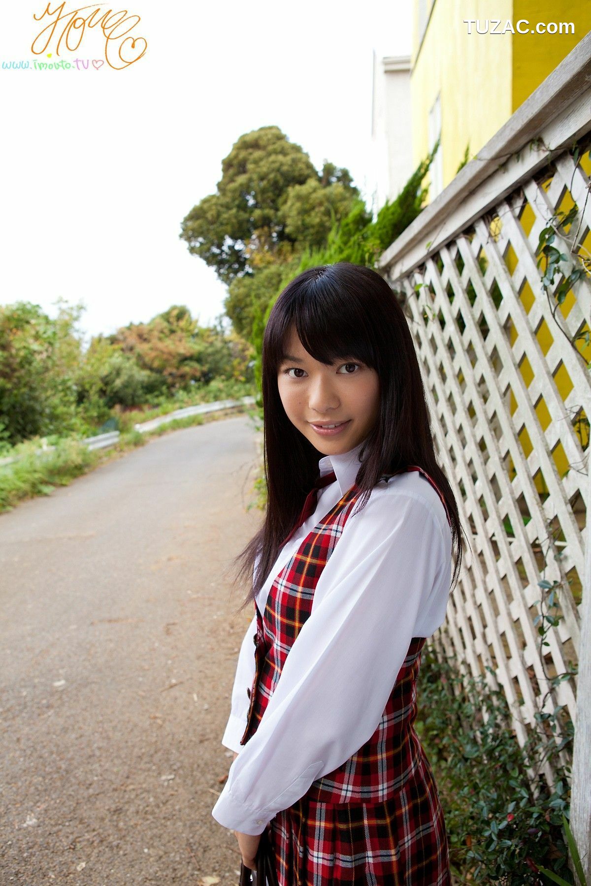 Imuto.tv_山中知惠 ~ kneehigh3 yamanaka 写真集[81P]