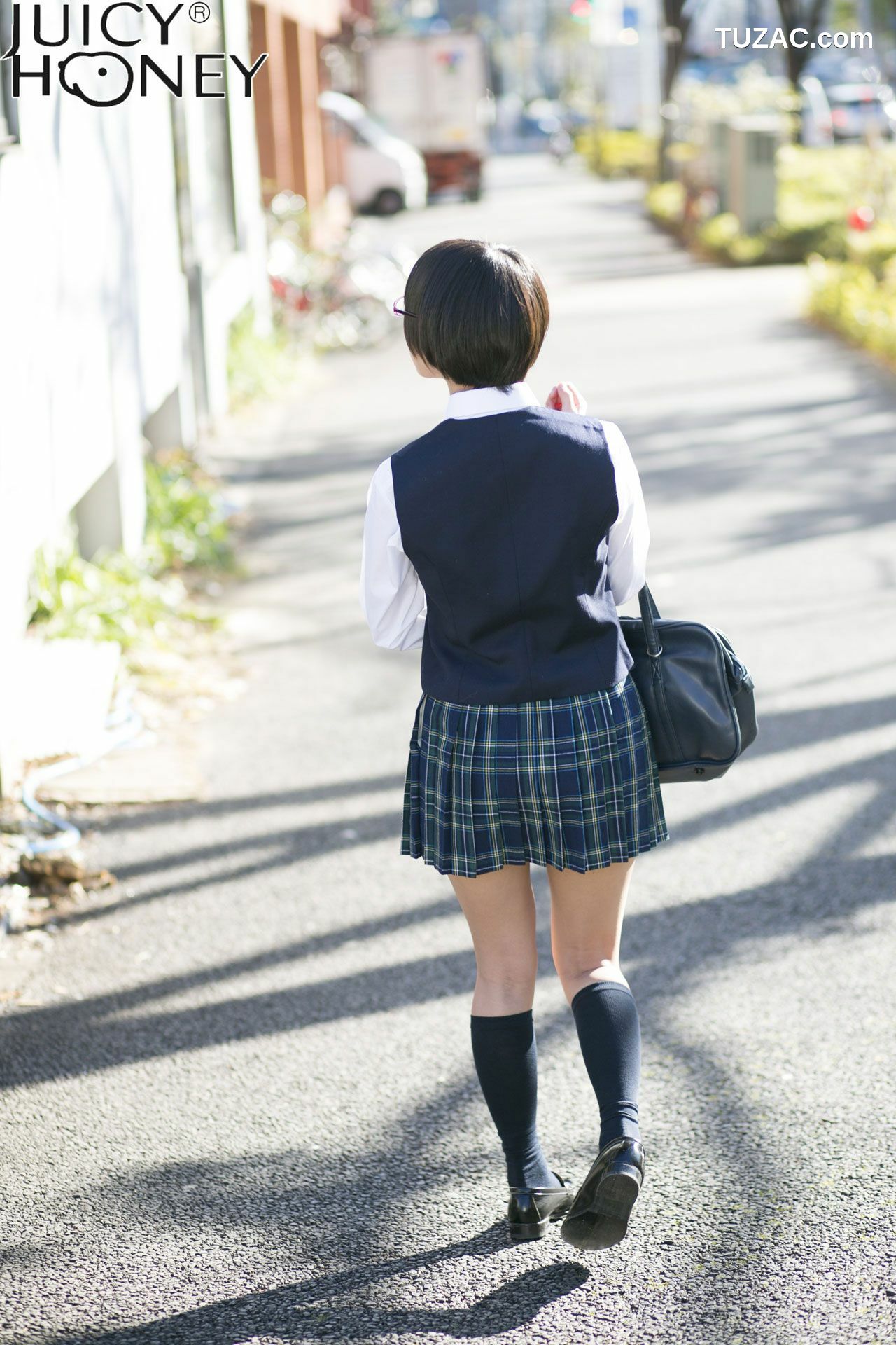 Juicy Honey_ ジューシーハニー30 湊莉久 Riku Minato 写真集[50P]