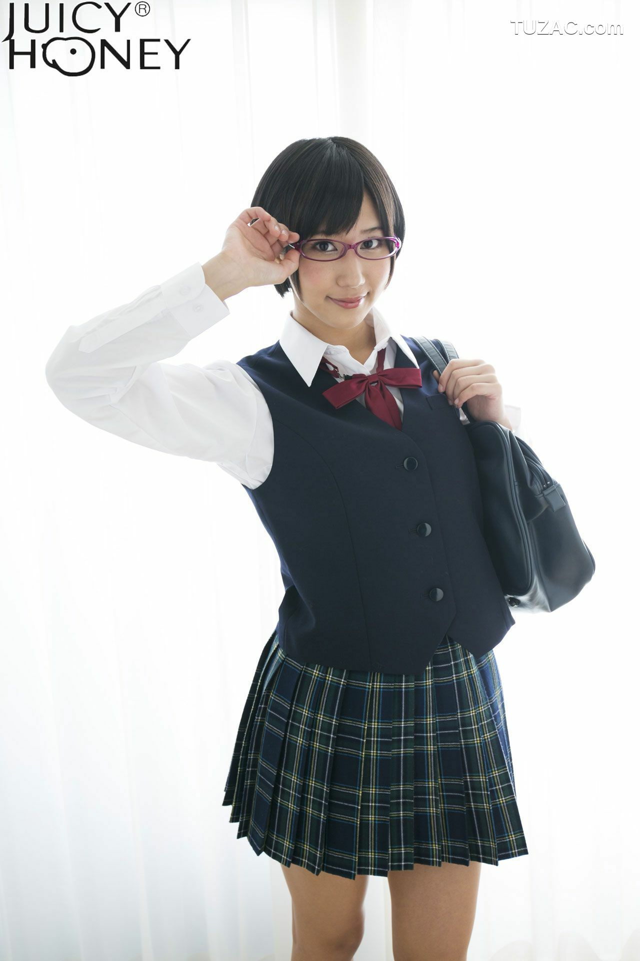Juicy Honey_ ジューシーハニー30 湊莉久 Riku Minato 写真集[50P]