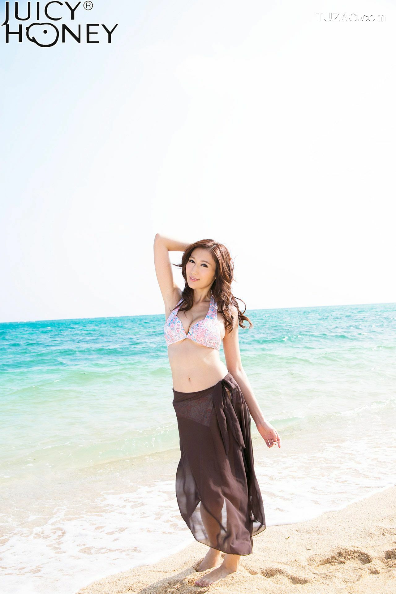 Juicy Honey_ トレカ連動写真集 京香Julia 写真集[48P]