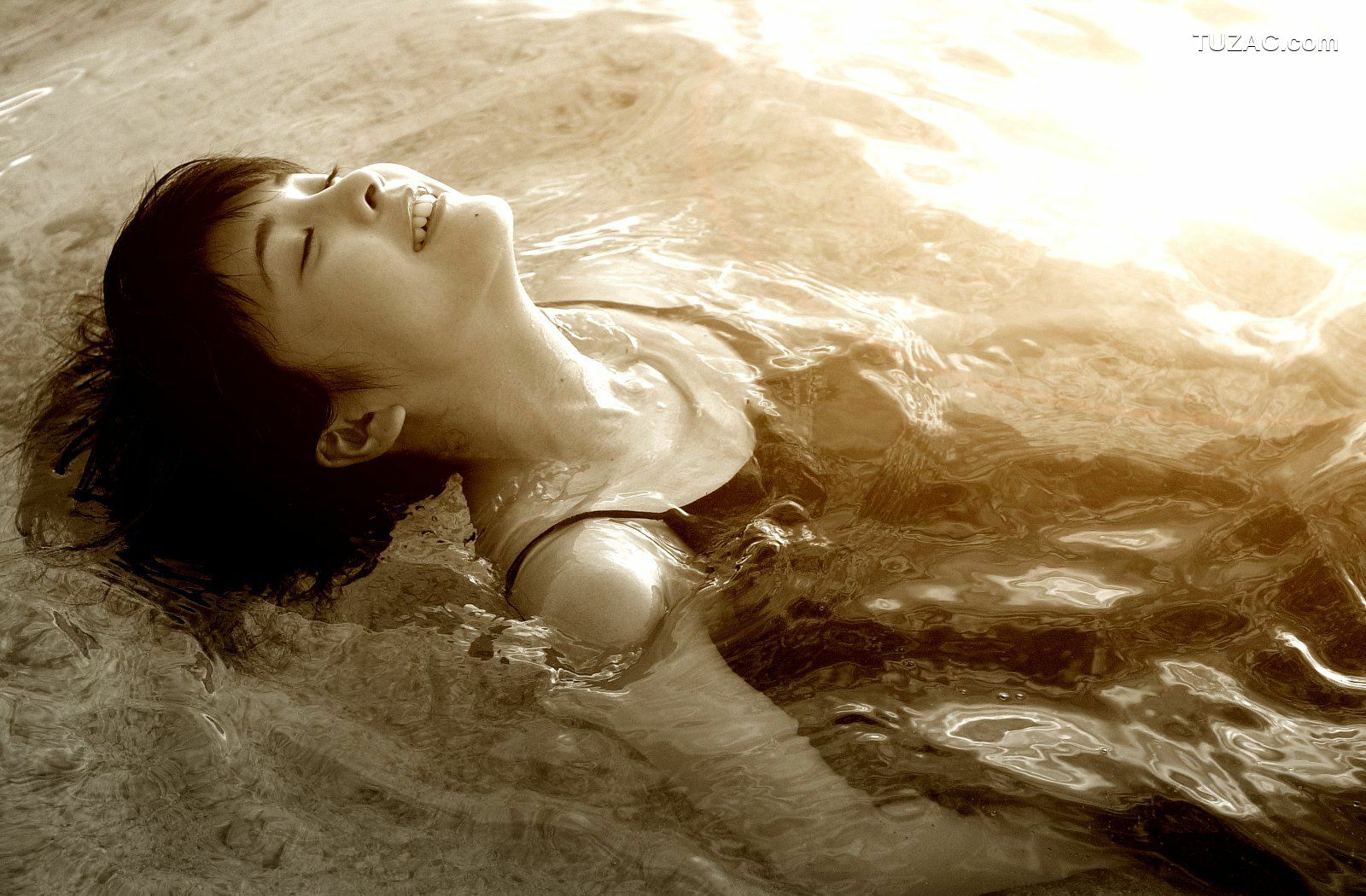 NS Eyes_ SF-No.084 Yuko Takeuchi 竹内結子 写真集[35P]