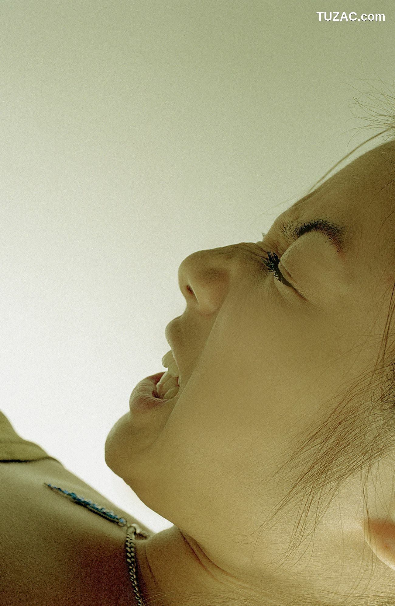 NS Eyes_ SF-No.198 Rina Uchiyama 内山理名 写真集[79P]