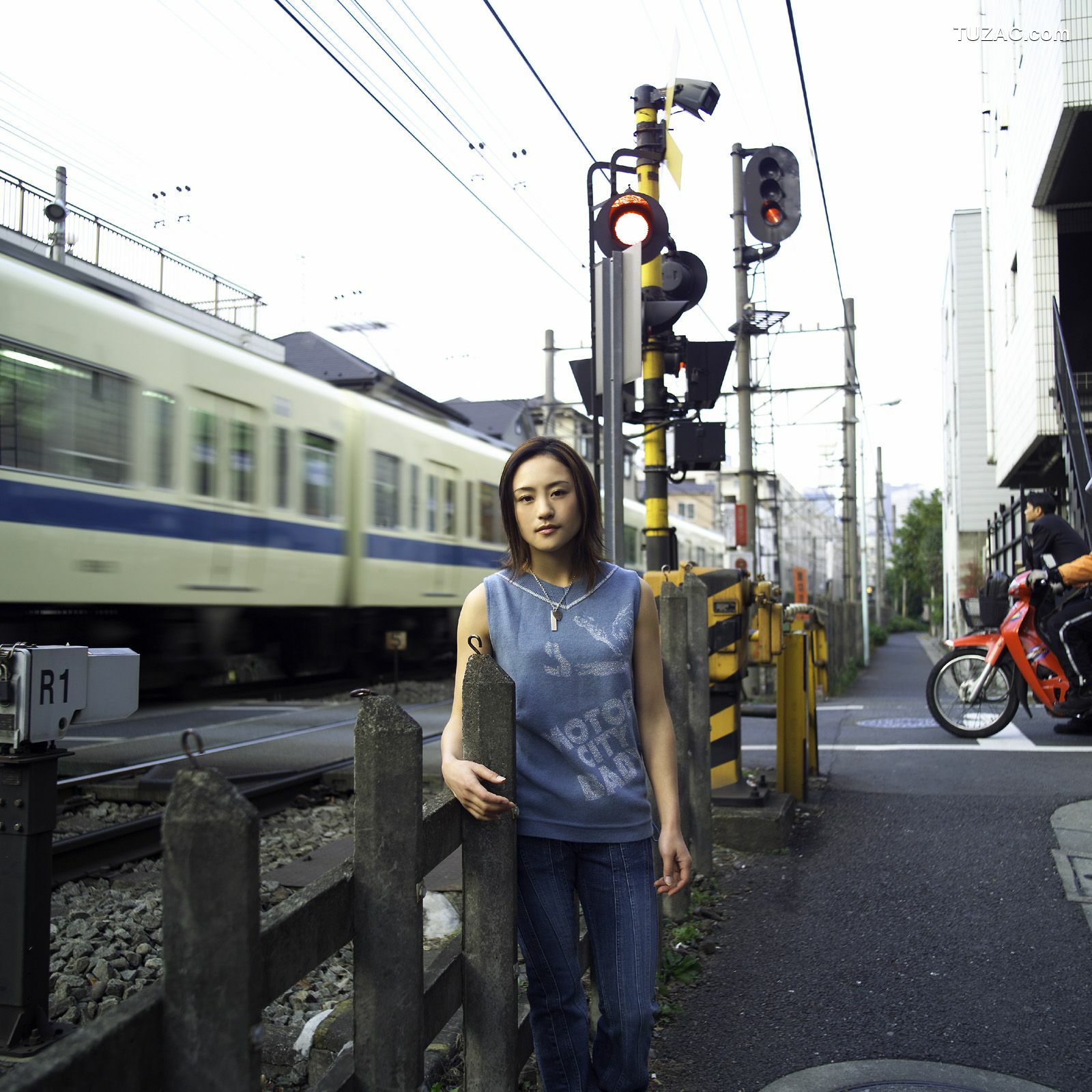 NS Eyes_ SF-No.210 Aiko Uemura 上村愛子 写真集[71P]