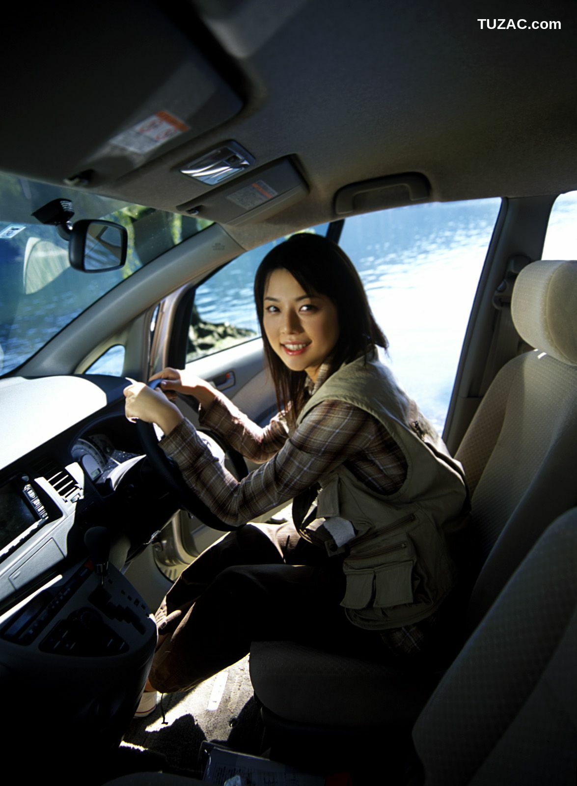 NS Eyes_ SF-No.315 吉岡美穗《X Isis》写真集[35P]