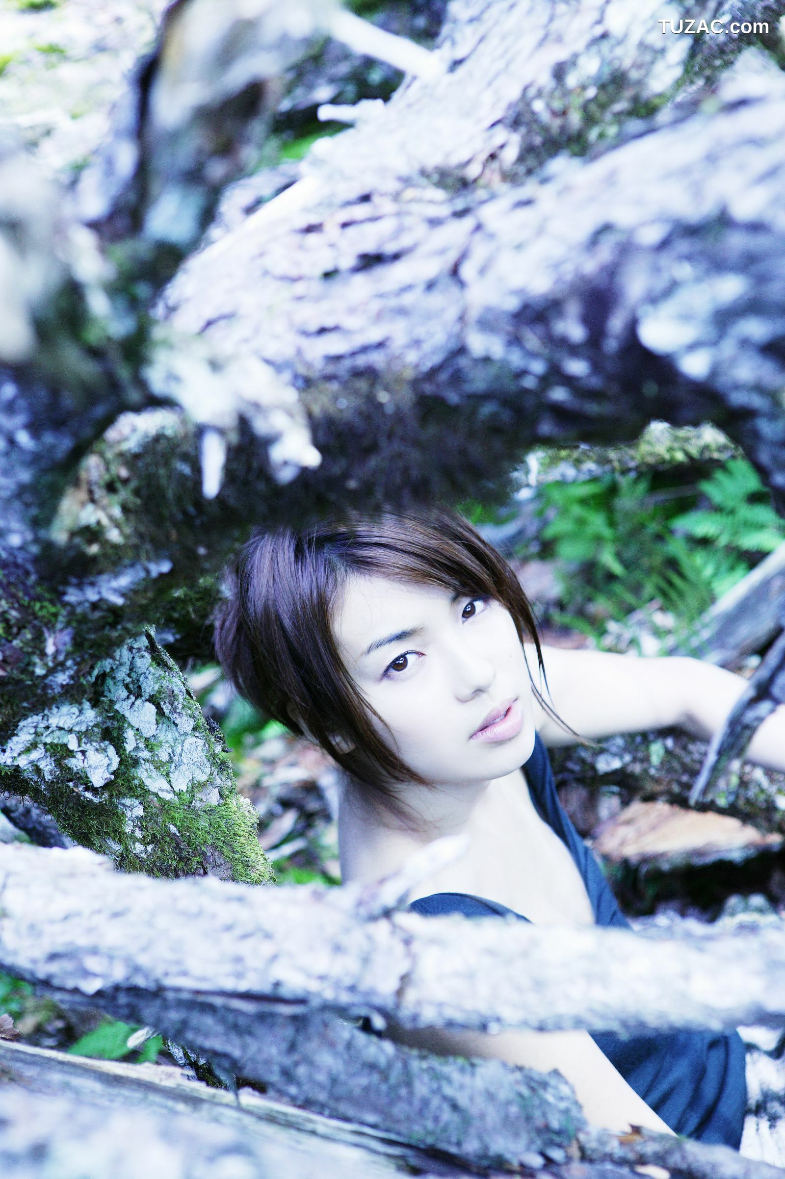 NS Eyes_ SF-No.412 内山理名 Rina Uchiyama 写真集[40P]