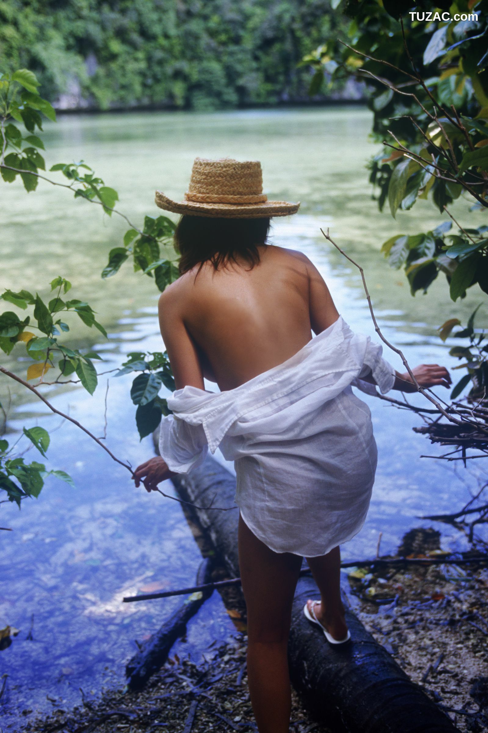 NS Eyes_ SF-No.587 Honoka 穗花 写真集[26P]