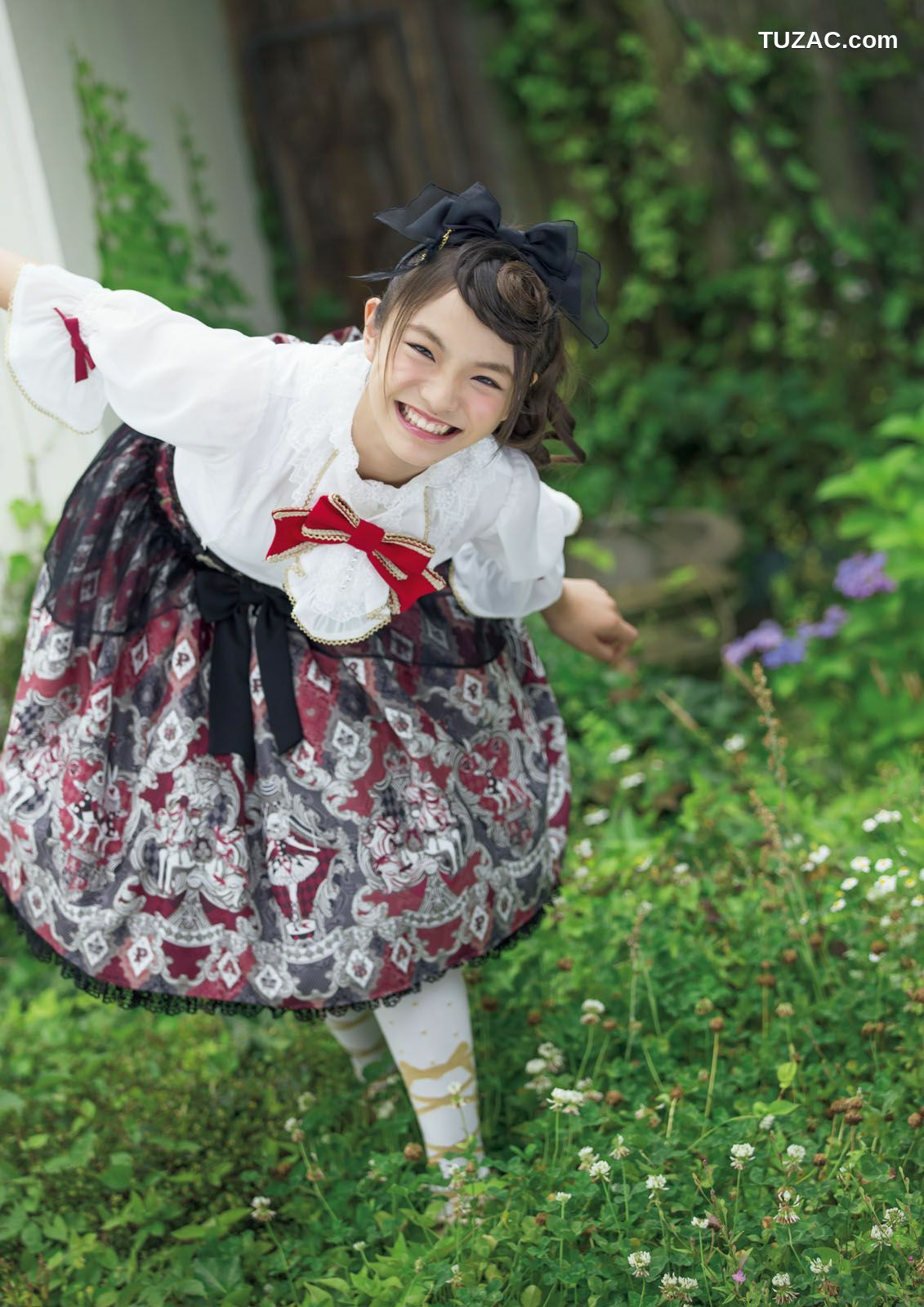 PB写真集_ ふわふわ 《ふわふわです》 写真集[102P]