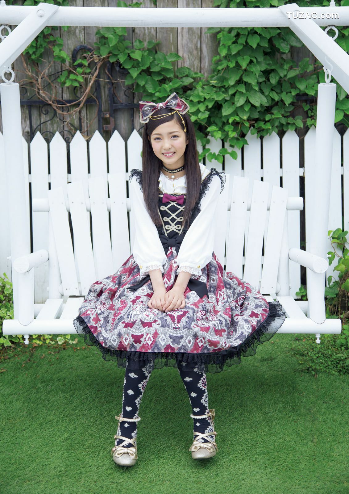 PB写真集_ ふわふわ 《ふわふわです》 写真集[102P]