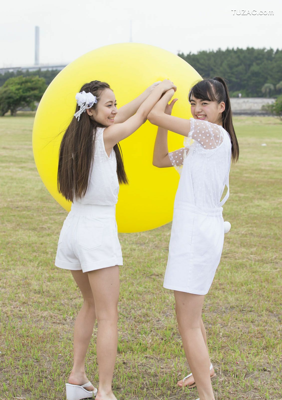 PB写真集_ ふわふわ 《ふわふわです》 写真集[102P]