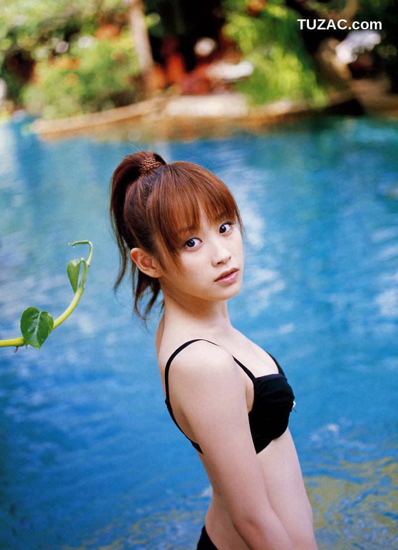 PB写真集_Ai Takahashi 高橋愛《Love Hello》 [86P]