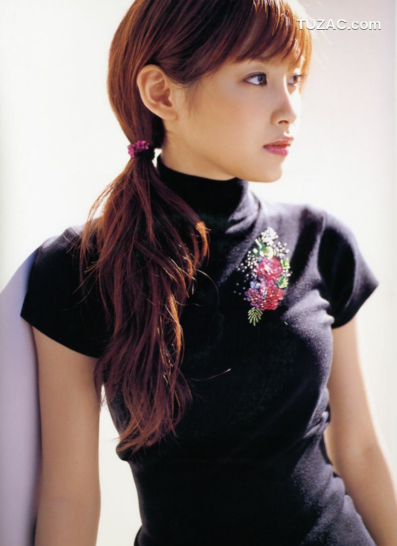 PB写真集_Ai Takahashi 高橋愛《Love Hello》 [86P]