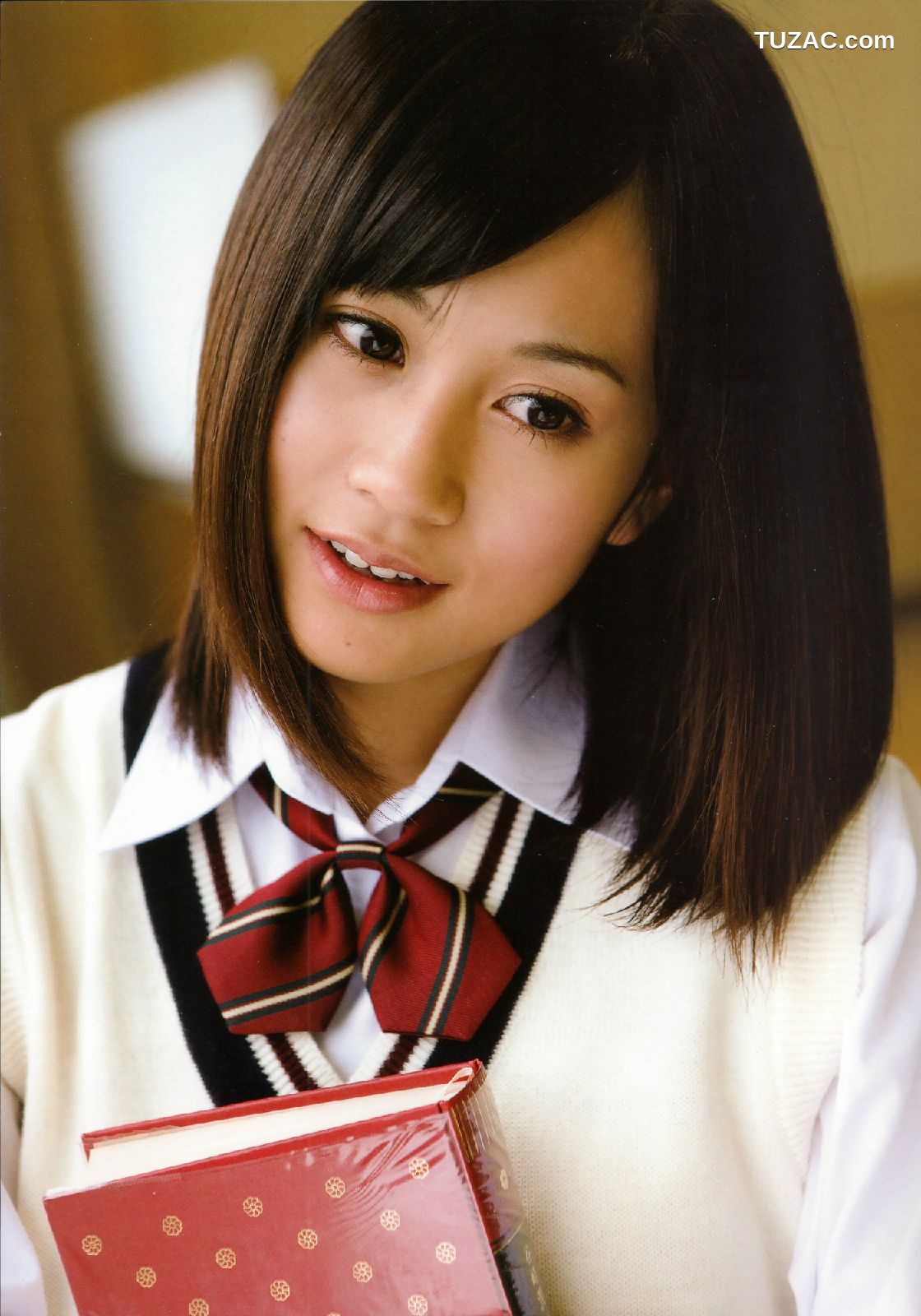 PB写真集_Atsuko Maeda 前田敦子 《In-Tokyo》[82P]