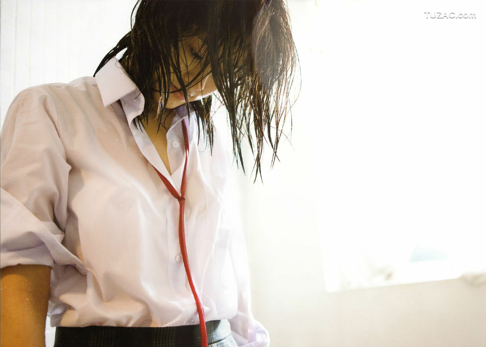 PB写真集_Atsuko Maeda 前田敦子 《In-Tokyo》[82P]