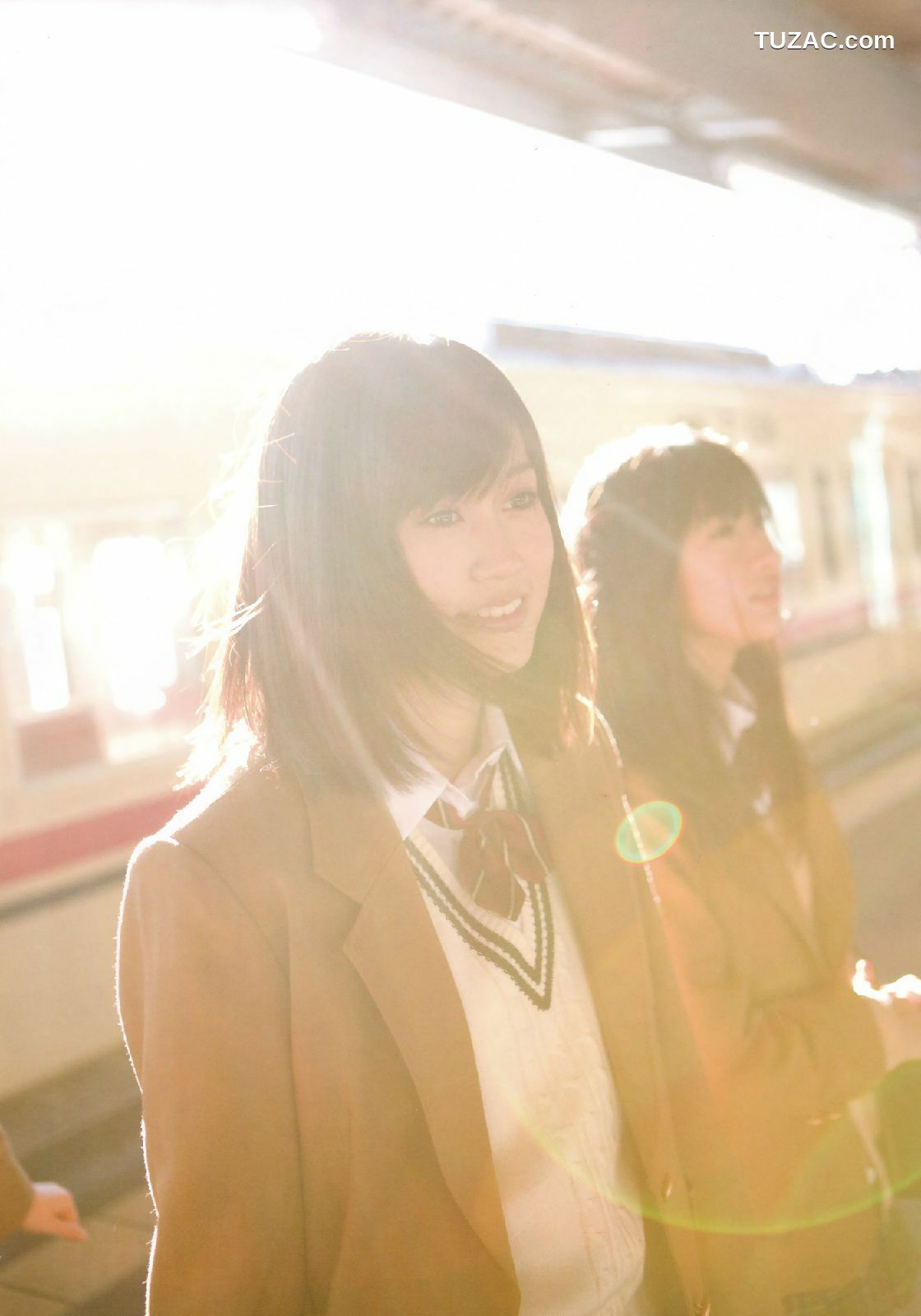 PB写真集_Atsuko Maeda 前田敦子 《In-Tokyo》[82P]