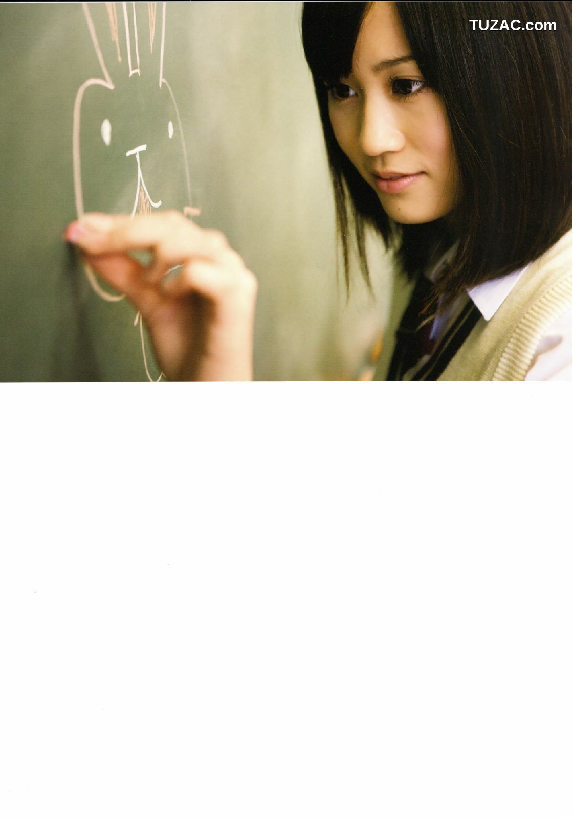 PB写真集_Atsuko Maeda 前田敦子 《In-Tokyo》[82P]