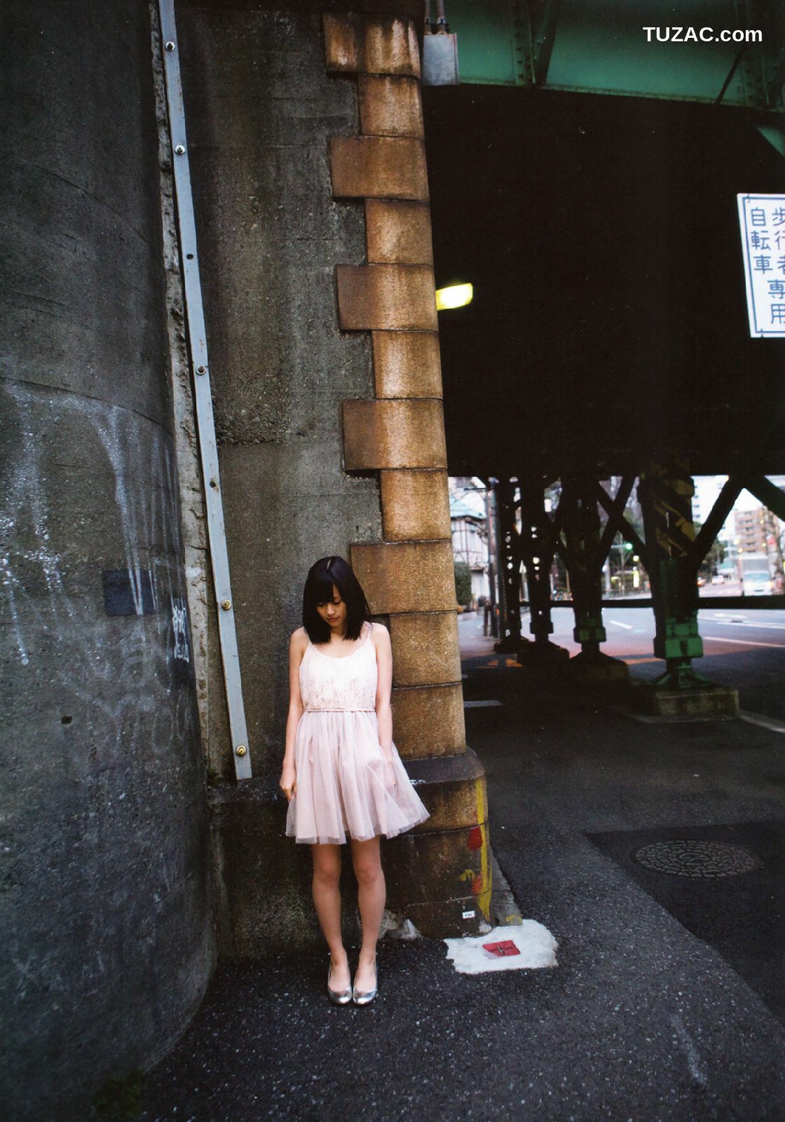 PB写真集_Atsuko Maeda 前田敦子 《In-Tokyo》[82P]