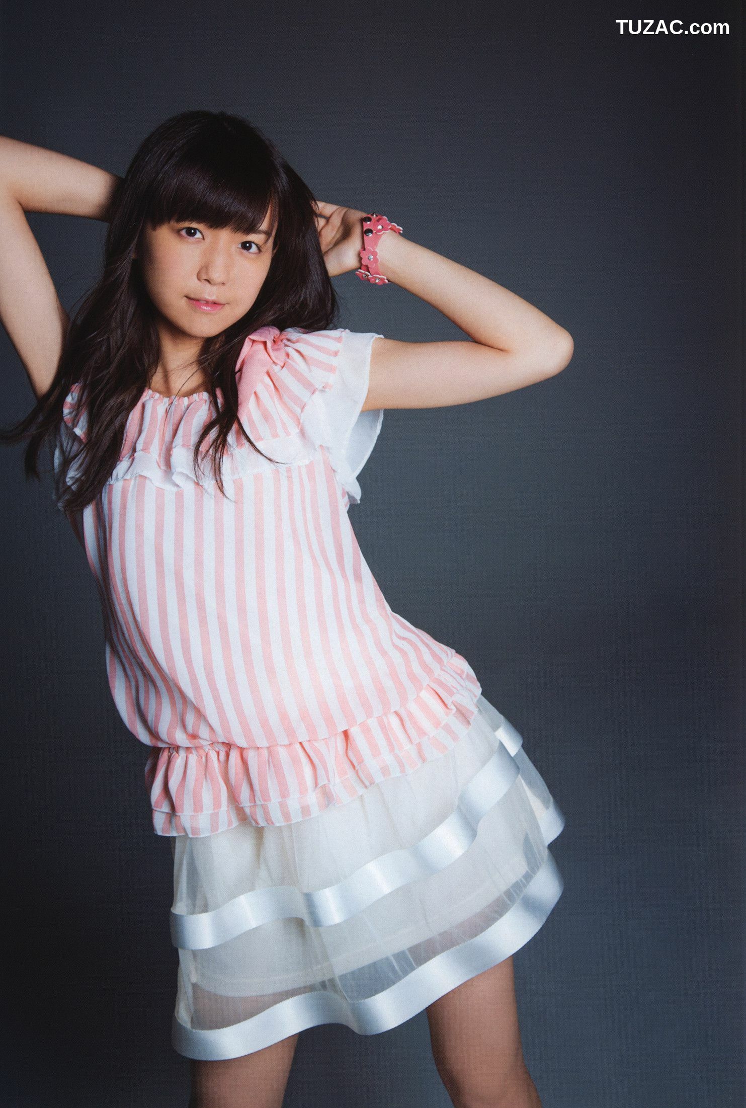PB写真集_Juice=Juice《OFFICIAL PHOTO BOOK》 写真集[90P]