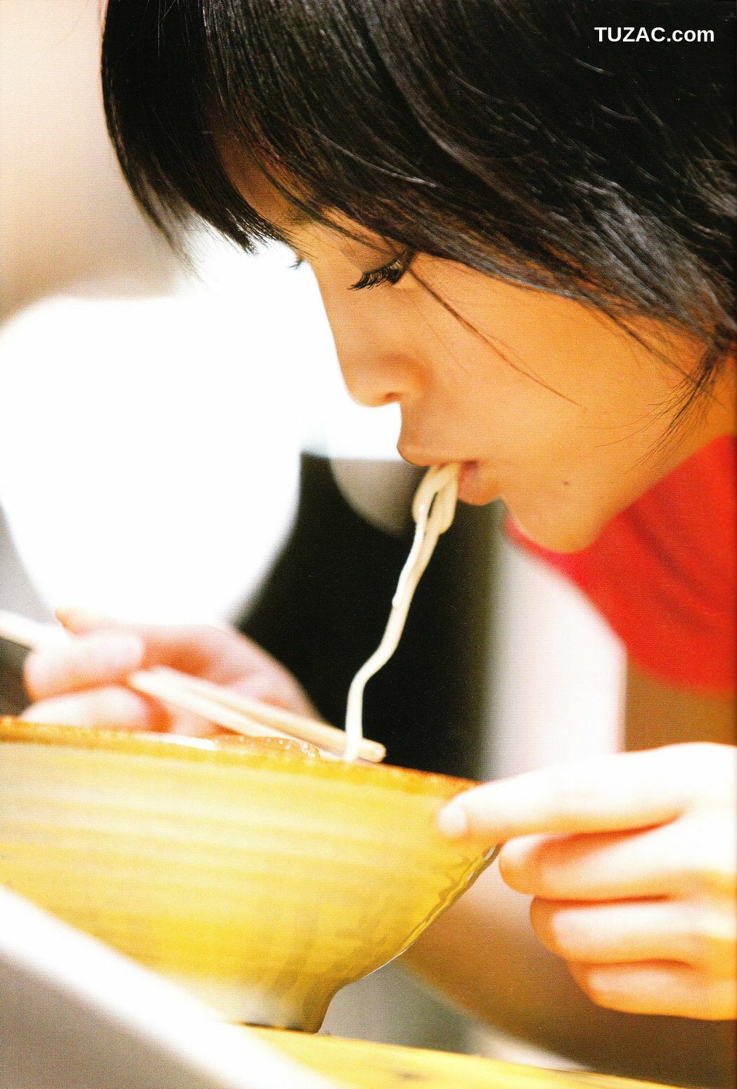 PB写真集_Sayaka Yamamoto 山本彩《みる神》 写真集[144P]