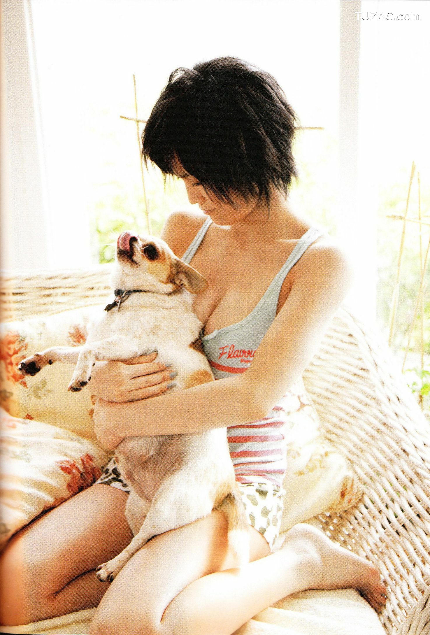 PB写真集_Sayaka Yamamoto 山本彩《みる神》 写真集[144P]