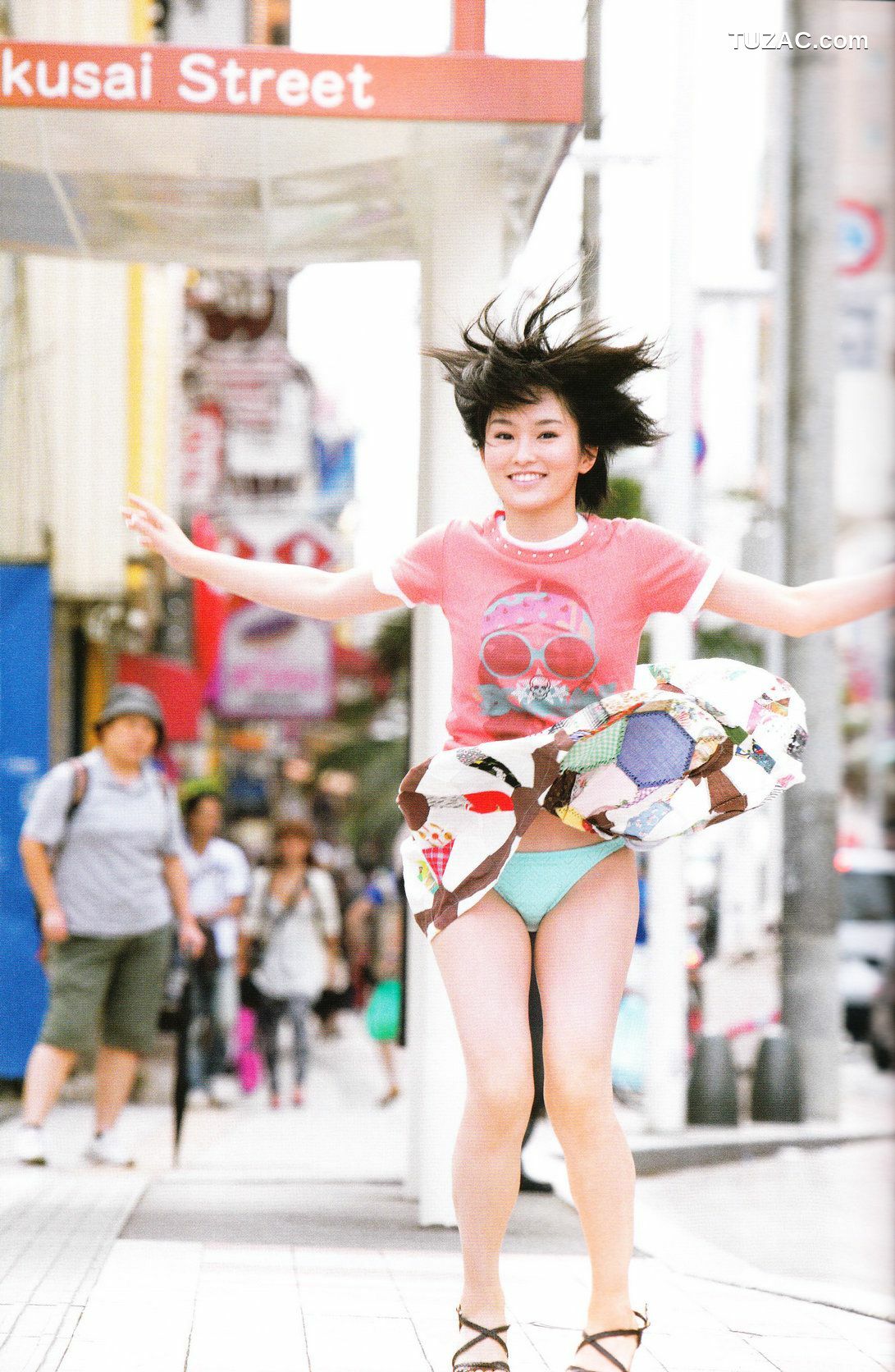 PB写真集_Sayaka Yamamoto 山本彩《みる神》 写真集[144P]