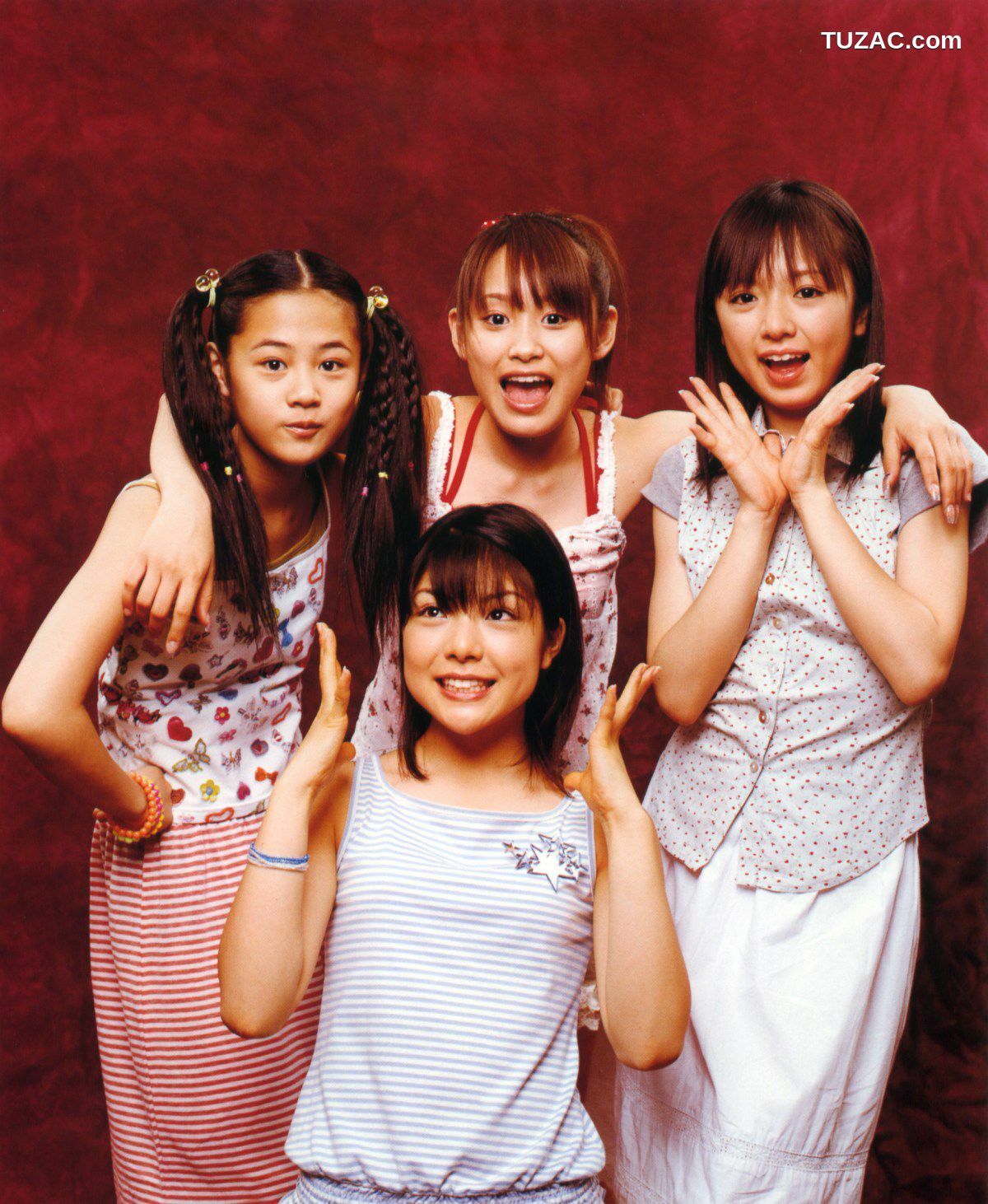 PB写真集_Takahashi Ai 高橋愛 《ai》 写真集[142P]