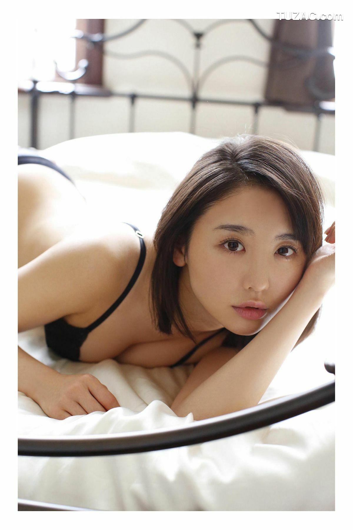 PB写真集_おのののか/小野乃乃香《艶めくＥカップボディ》 [80P]