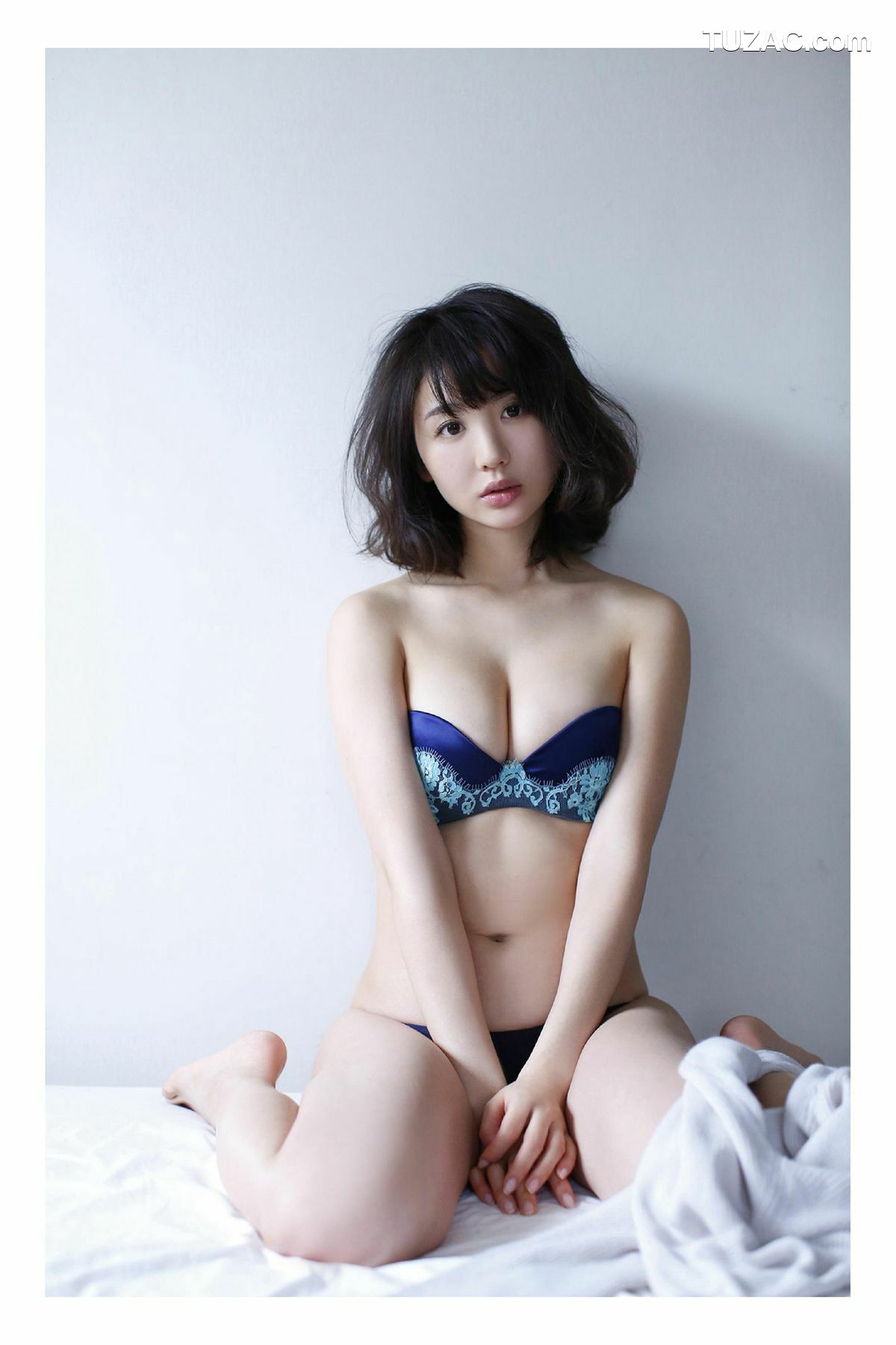 PB写真集_おのののか/小野乃乃香《艶めくＥカップボディ》 [80P]