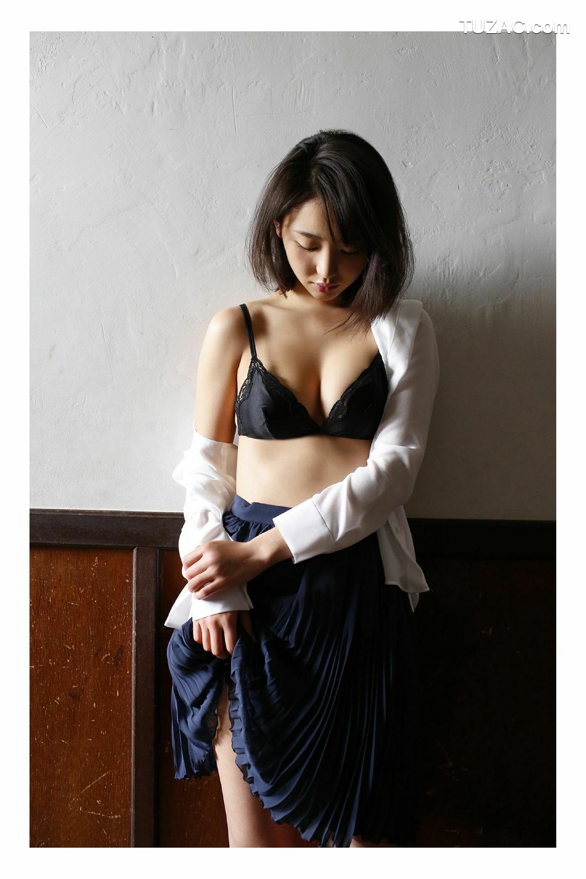 PB写真集_おのののか/小野乃乃香《艶めくＥカップボディ》 [80P]