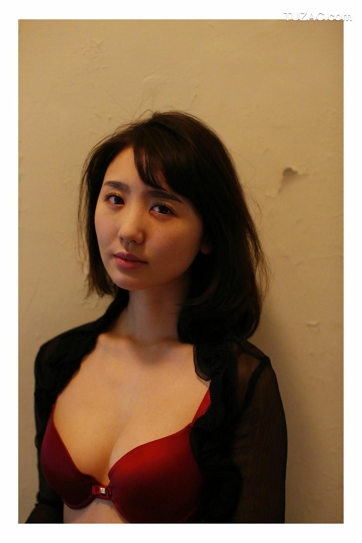 PB写真集_おのののか/小野乃乃香《艶めくＥカップボディ》 [80P]