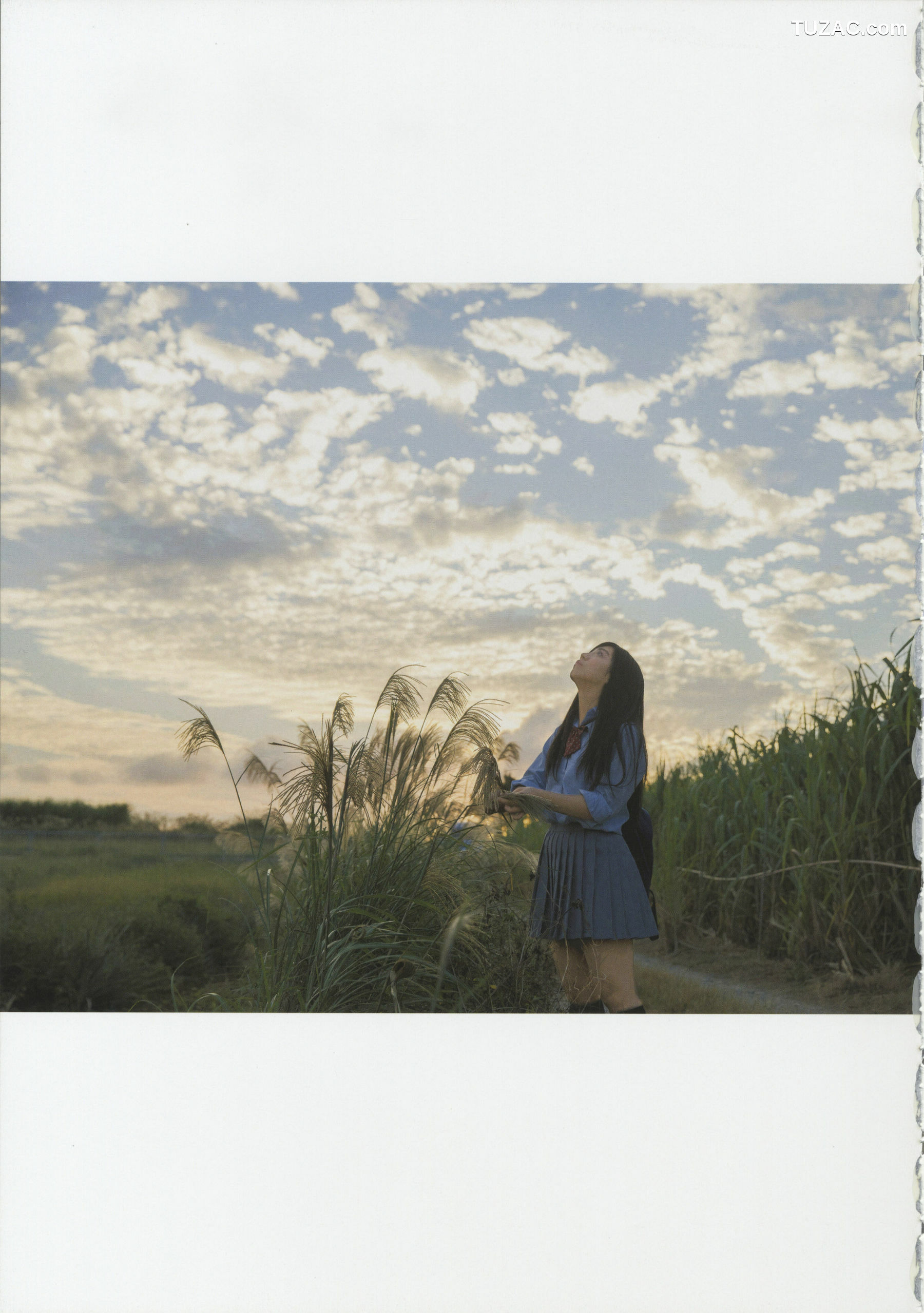 PB写真集_チームしゃちほこ 《SYACHI TRIP》 写真集[108P]