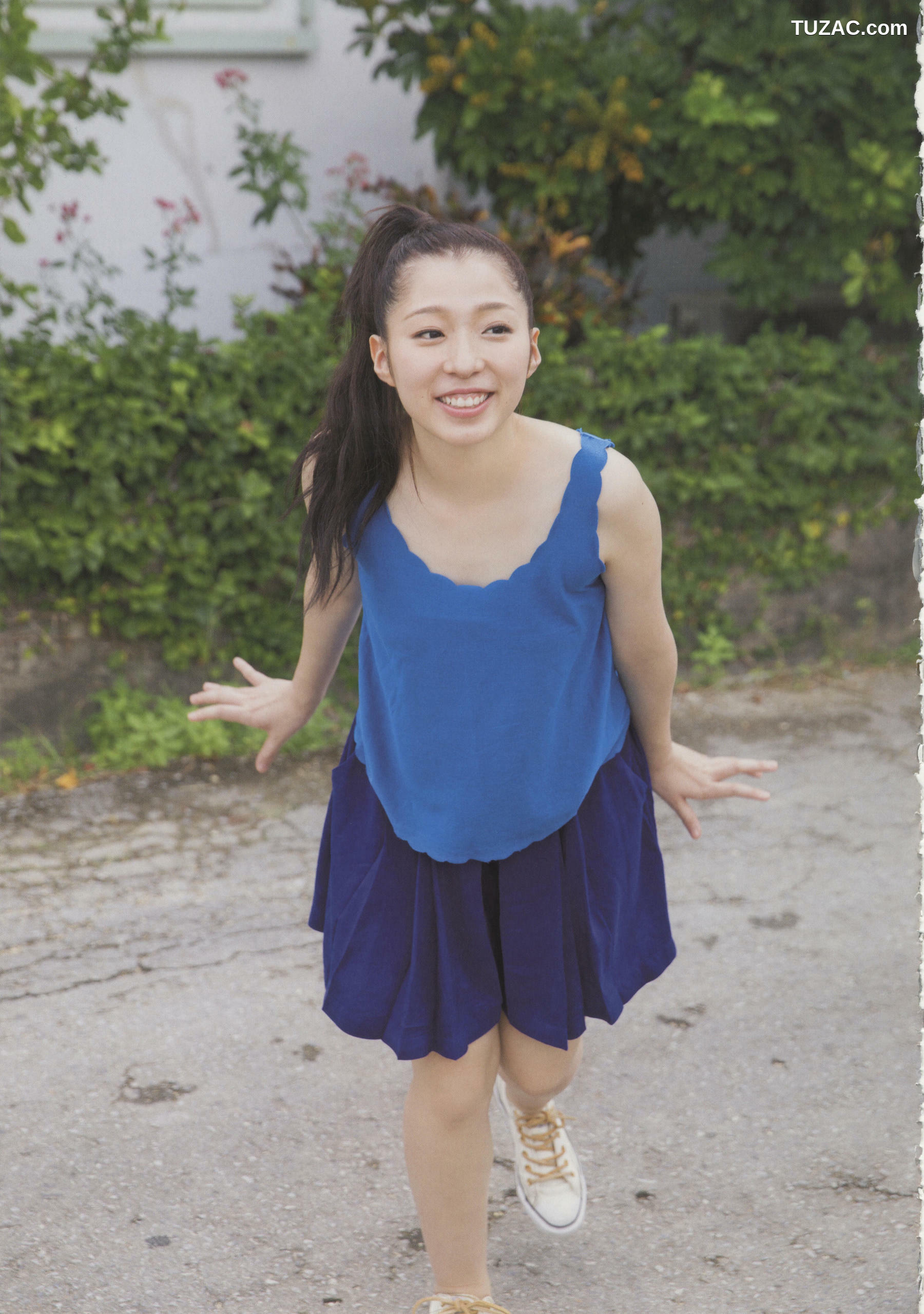 PB写真集_チームしゃちほこ 《SYACHI TRIP》 写真集[108P]