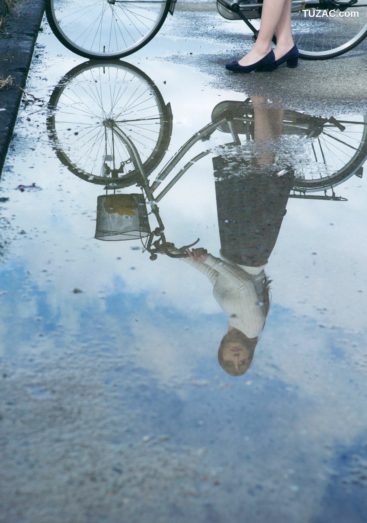 PB写真集_モーニング娘。&amp;#039;17 譜久村聖 《二十歳》 写真集[102P]