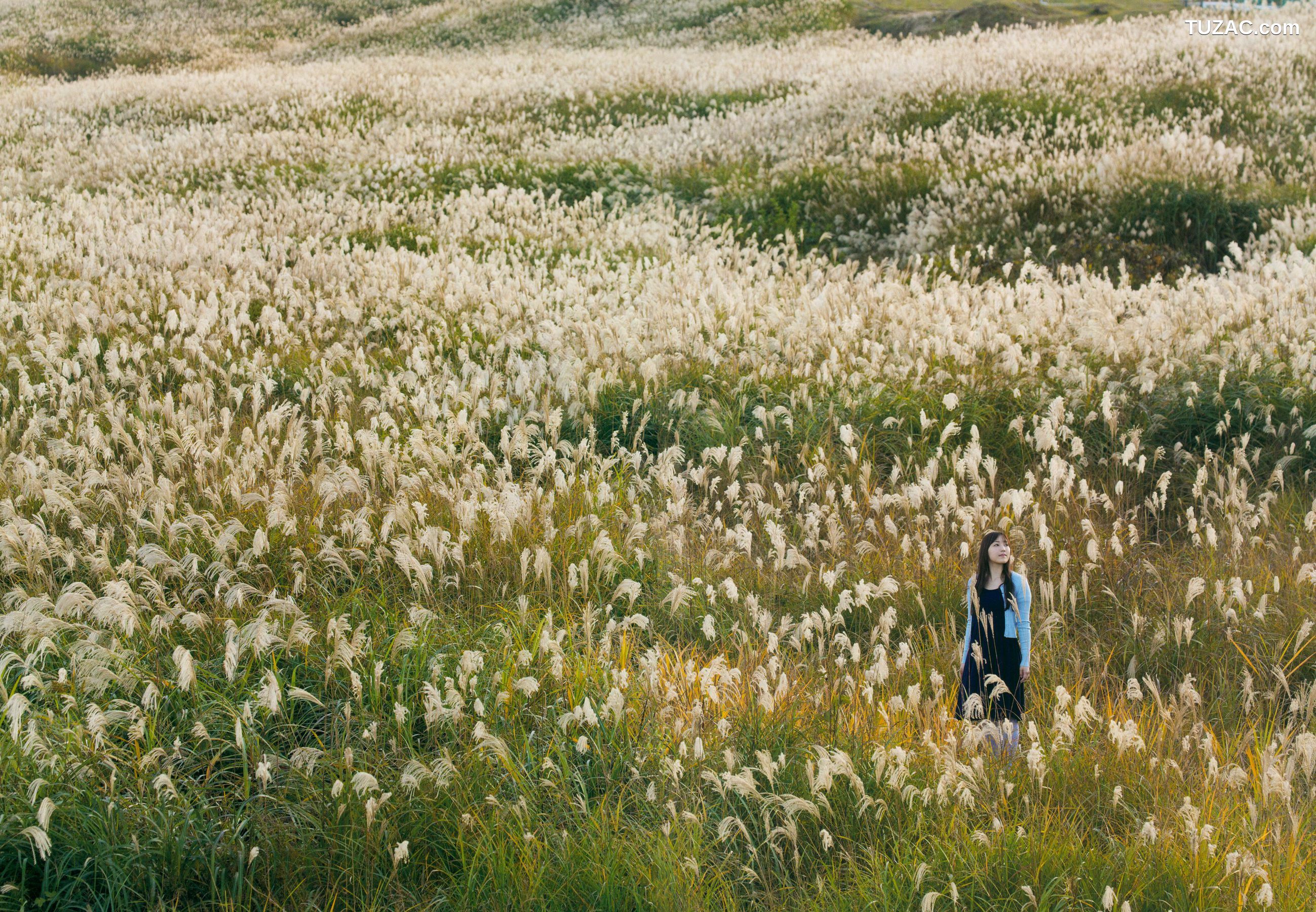 PB写真集_モーニング娘。&amp;#039;17 譜久村聖 《二十歳》 写真集[102P]