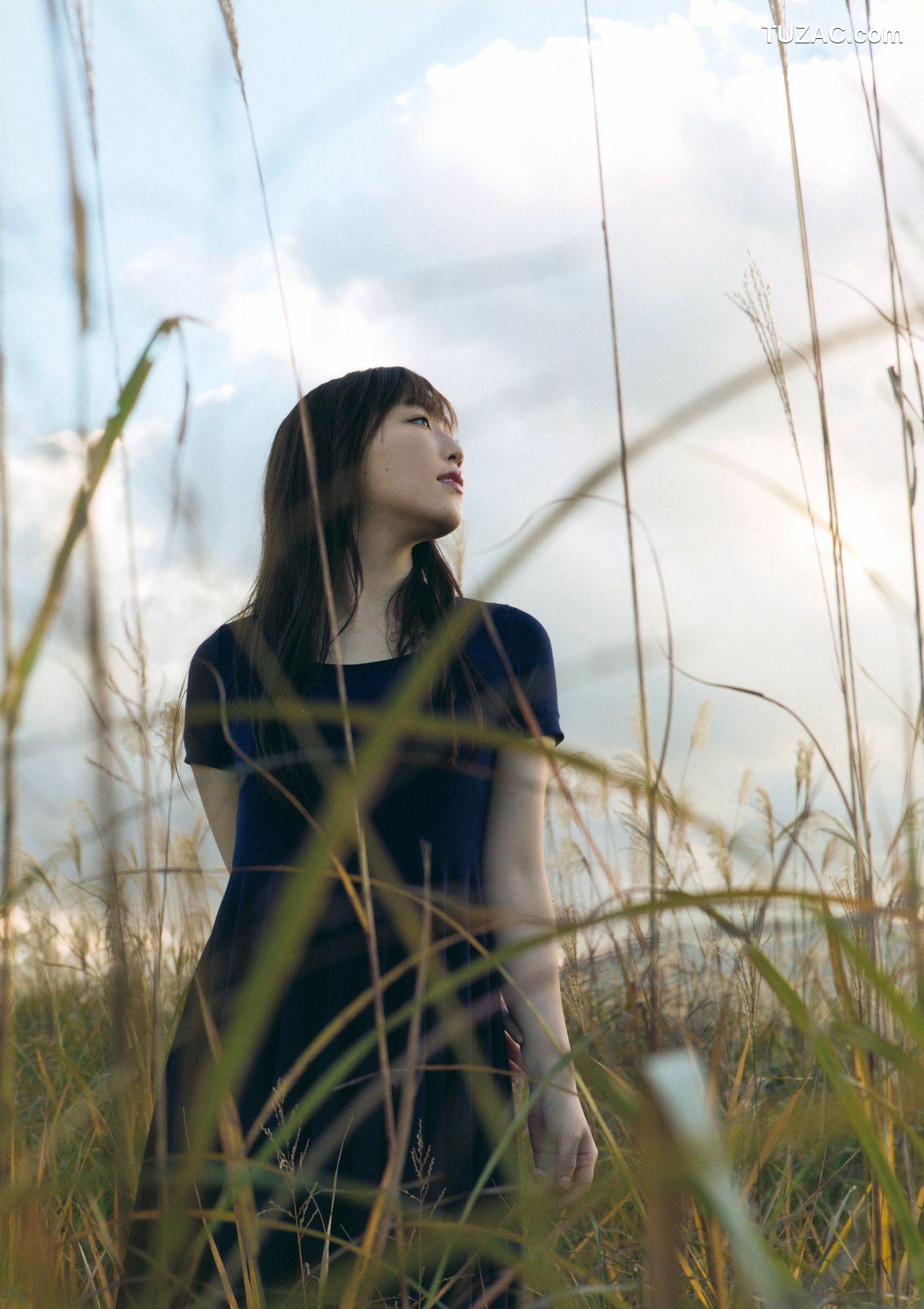 PB写真集_モーニング娘。&amp;#039;17 譜久村聖 《二十歳》 写真集[102P]